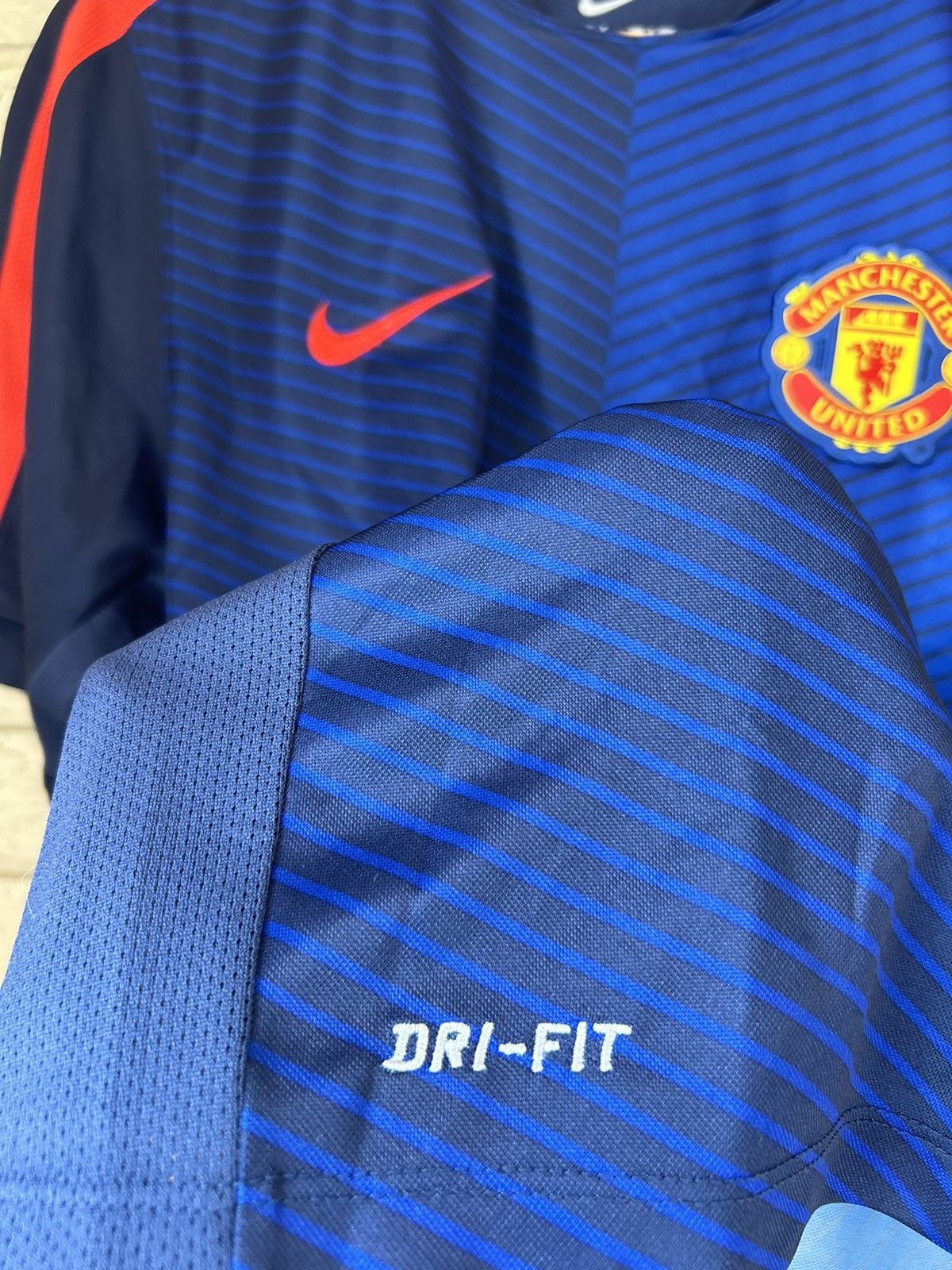 Nike Nike Manchester United Training Soccer Jersey Size US XL / EU 56 / 4 - 6 Thumbnail