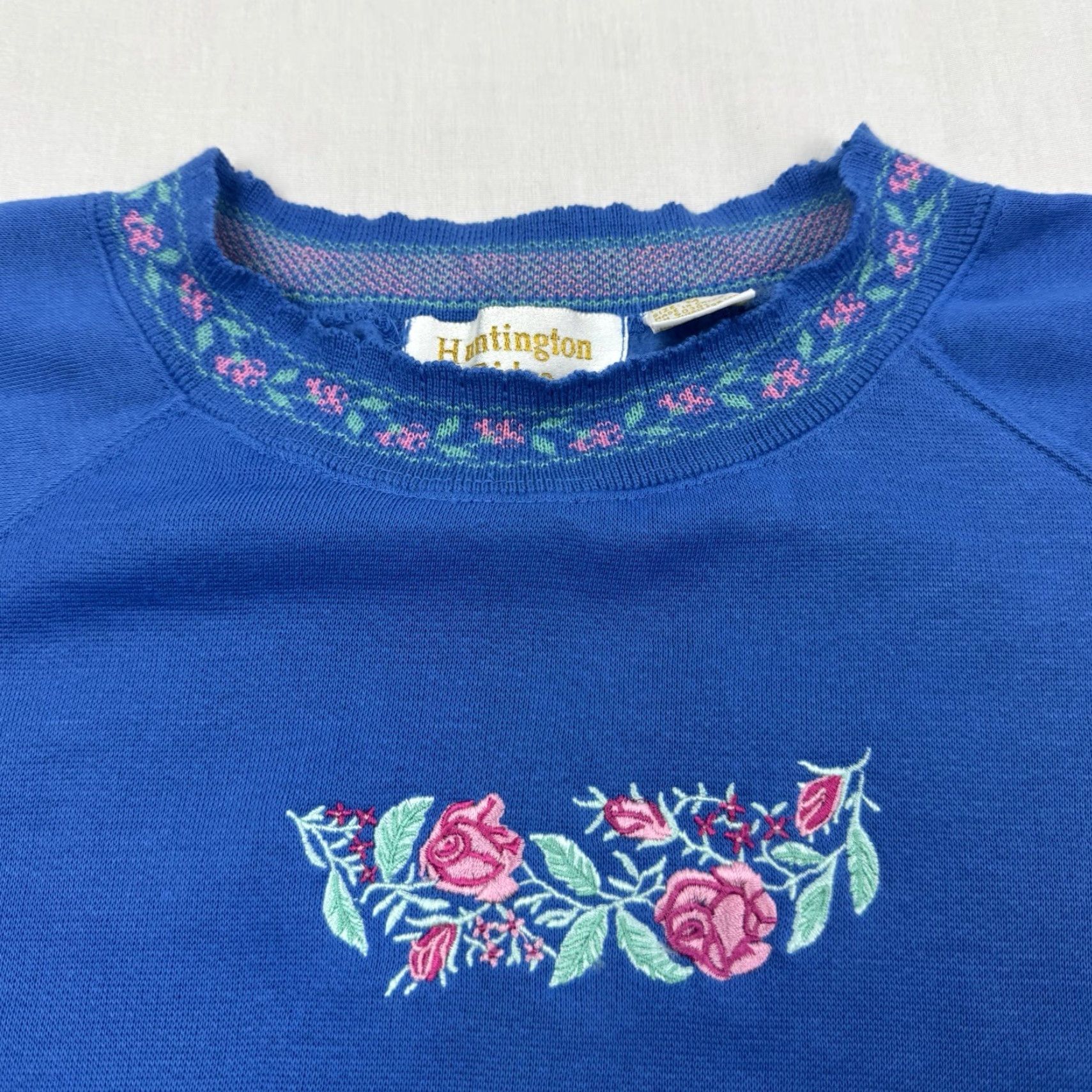 Vintage VINTAGE Huntington Ridge Womens Sweatshirt Crew Neck Long Sleeve Floral Blue 90s Activewear M Womens Size M / US 6-8 / IT 42-44 - 5 Thumbnail