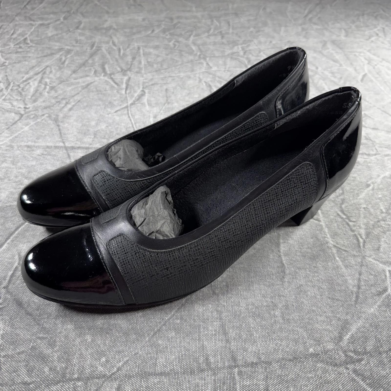 Other MUNRO American Jillian Heels Women's 9.5 Black Patent Cap Size US 7.5 / IT 37.5 - 3 Thumbnail