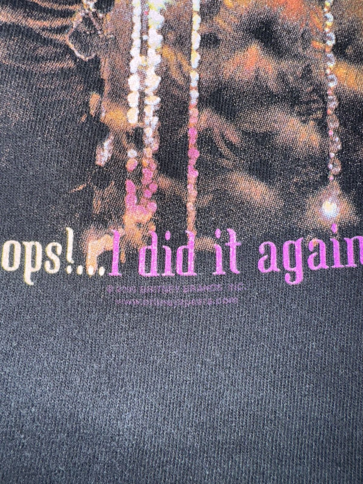 Vintage Vintage 2000 Britney Spears Oops (Ariana Grande Lady Gaga) Size US L / EU 52-54 / 3 - 3 Thumbnail