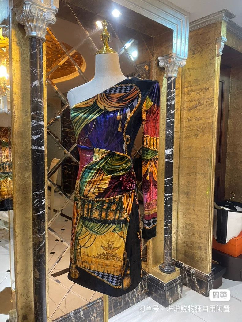 Versace Versace Haute couture dress Size M / US 6-8 / IT 42-44 - 4 Thumbnail