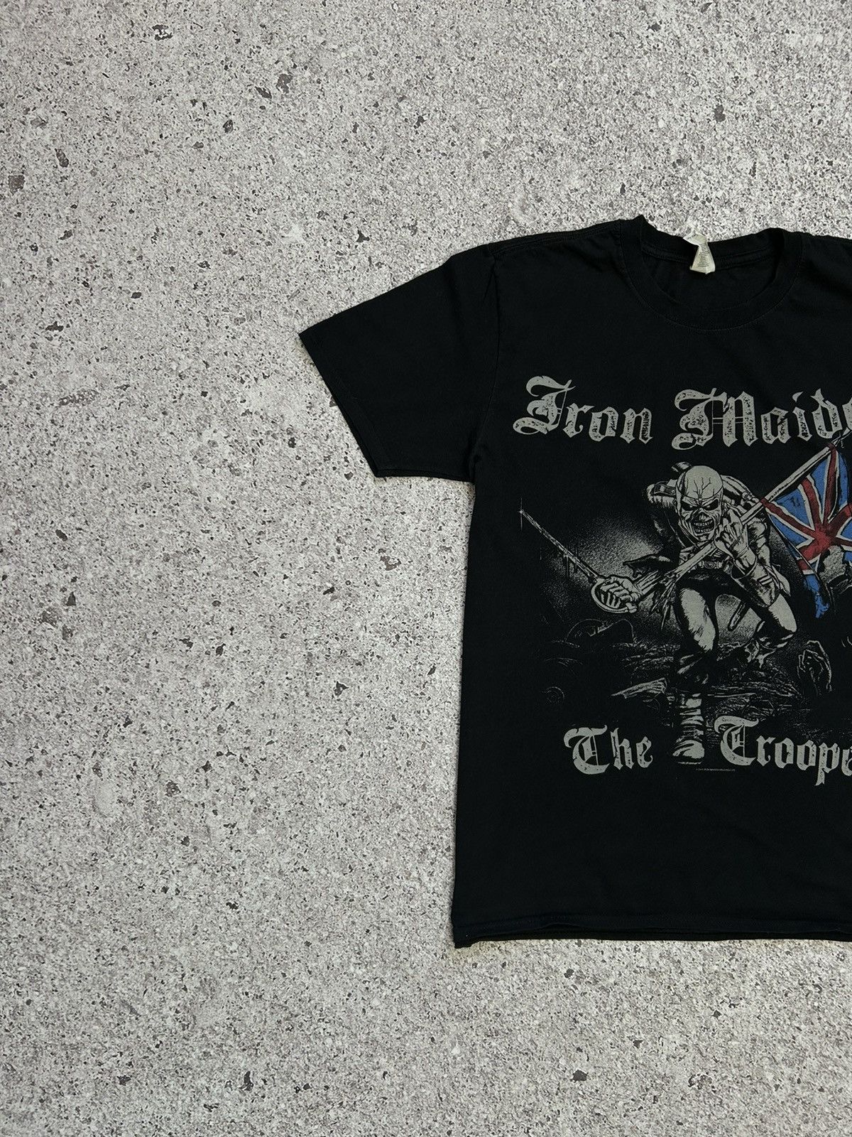 Band Tees × Iron Maiden Vintage Iron Maiden The Trooper 2011 Rock Band T-Shirt Size US L / EU 52-54 / 3 - 4 Thumbnail