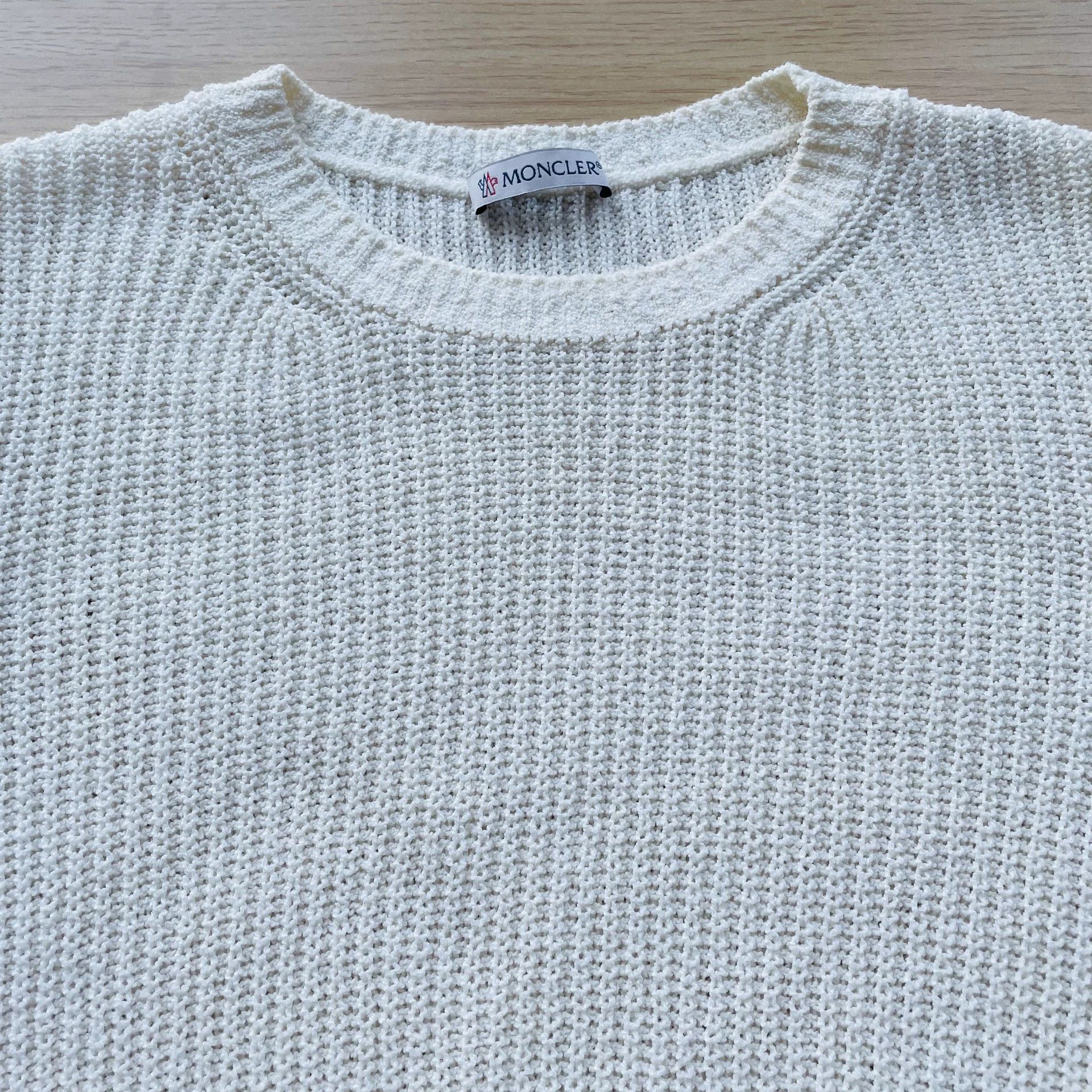 Moncler Moncler Puff Sleeve Knit Crew Neck Short Top Women's White S Size S / US 4 / IT 40 - 4 Thumbnail
