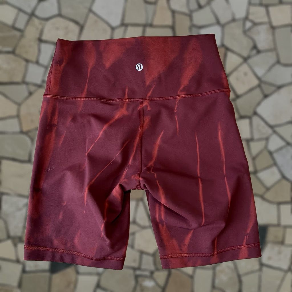 Lululemon Lululemon Wunder Train High-Rise Short 8" Inseam Women’s 6 Burgundy Tie Dye Biker Xs? Wait Size 28" / US 6 / IT 42 - 1 Thumbnail