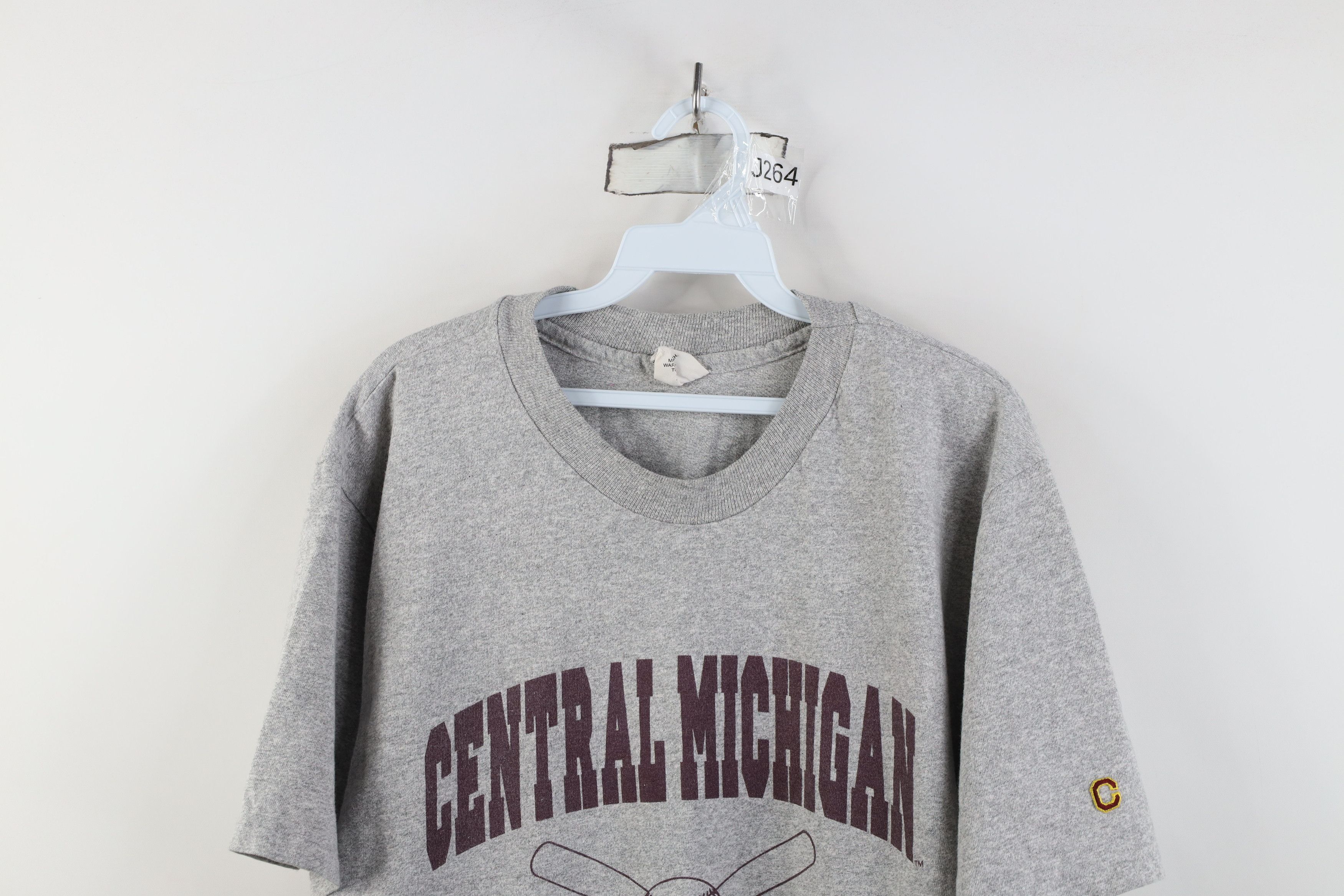 Vintage Vintage 90s Central Michigan University Baseball T-Shirt USA Size US L / EU 52-54 / 3 - 2 Thumbnail