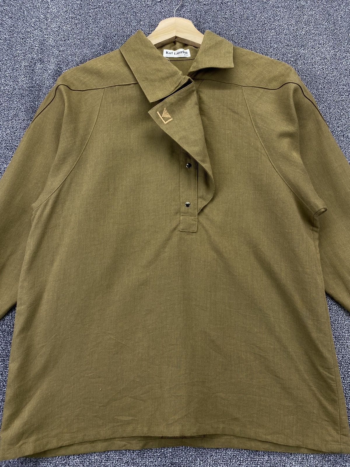 Karl Lagerfeld Vintage Karl Lagerfeld Army Green Blouse Size M / US 6-8 / IT 42-44 - 5 Thumbnail