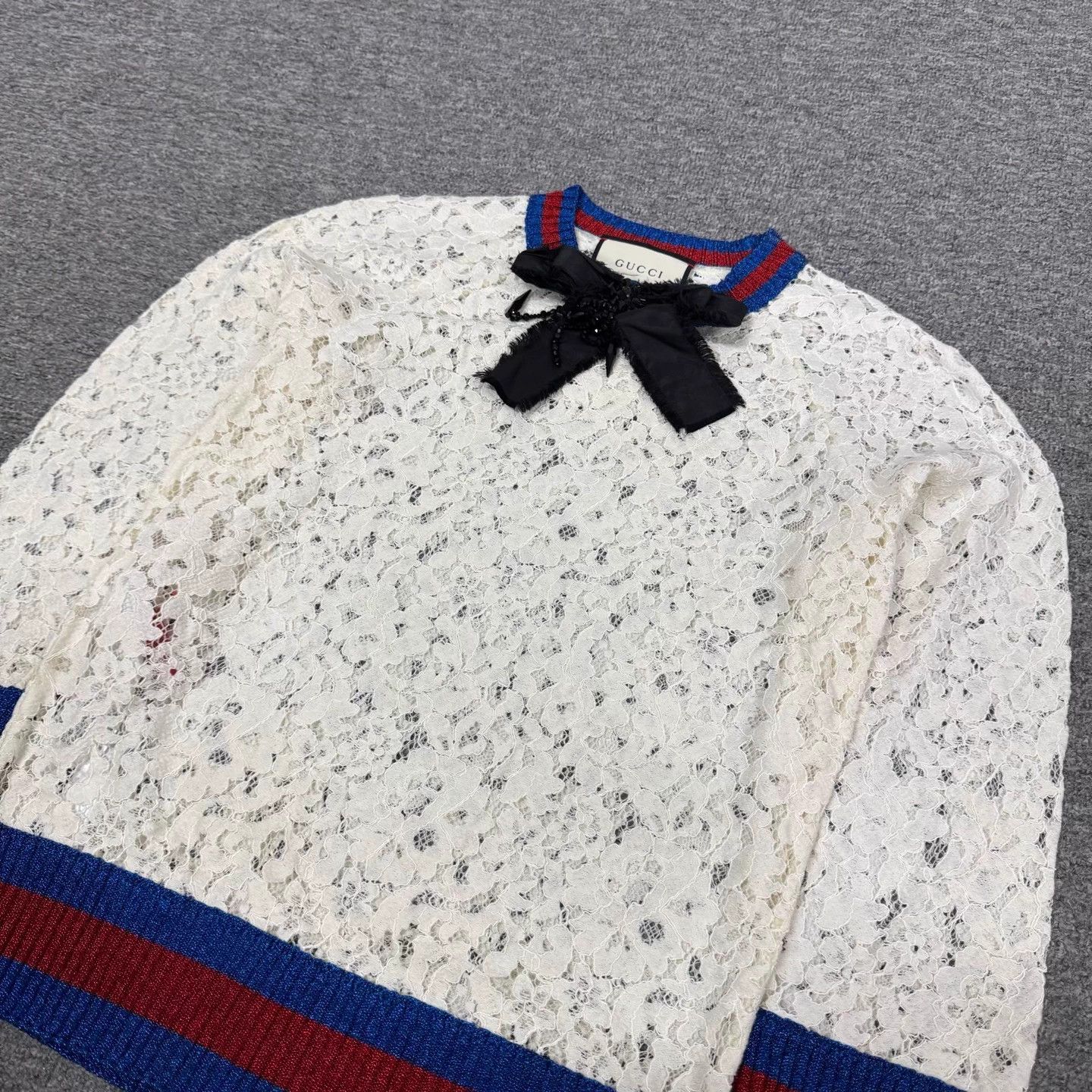 Gucci Gucci Lace Insert Knit Cuffs & Collar 99 New Sweatshirt S Size S / US 4 / IT 40 - 4 Thumbnail
