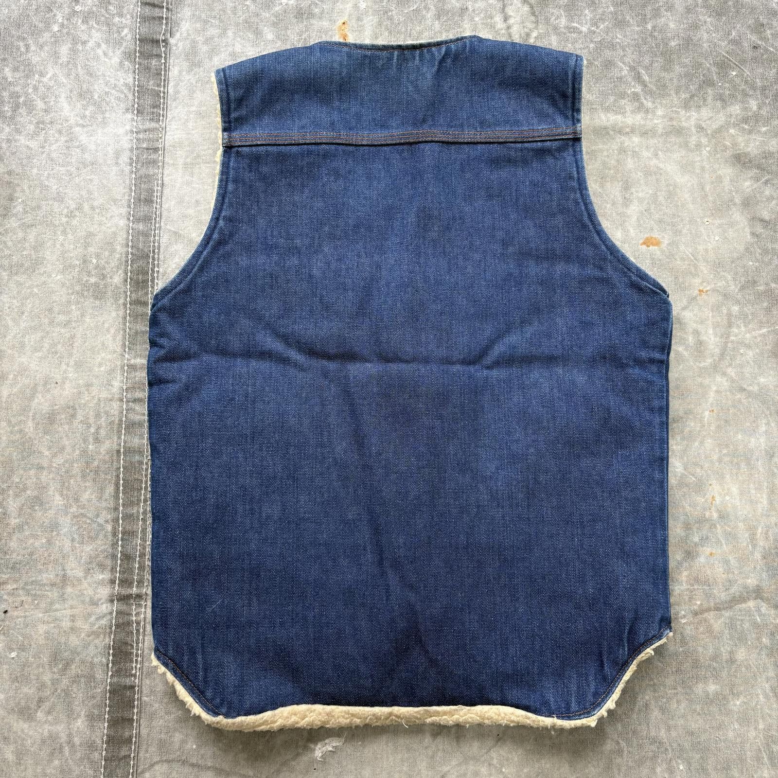 Vintage Vintage 60s 70s Dark Wash Denim Sherpa Lined Western Vest Size US S / EU 44-46 / 1 - 7 Thumbnail