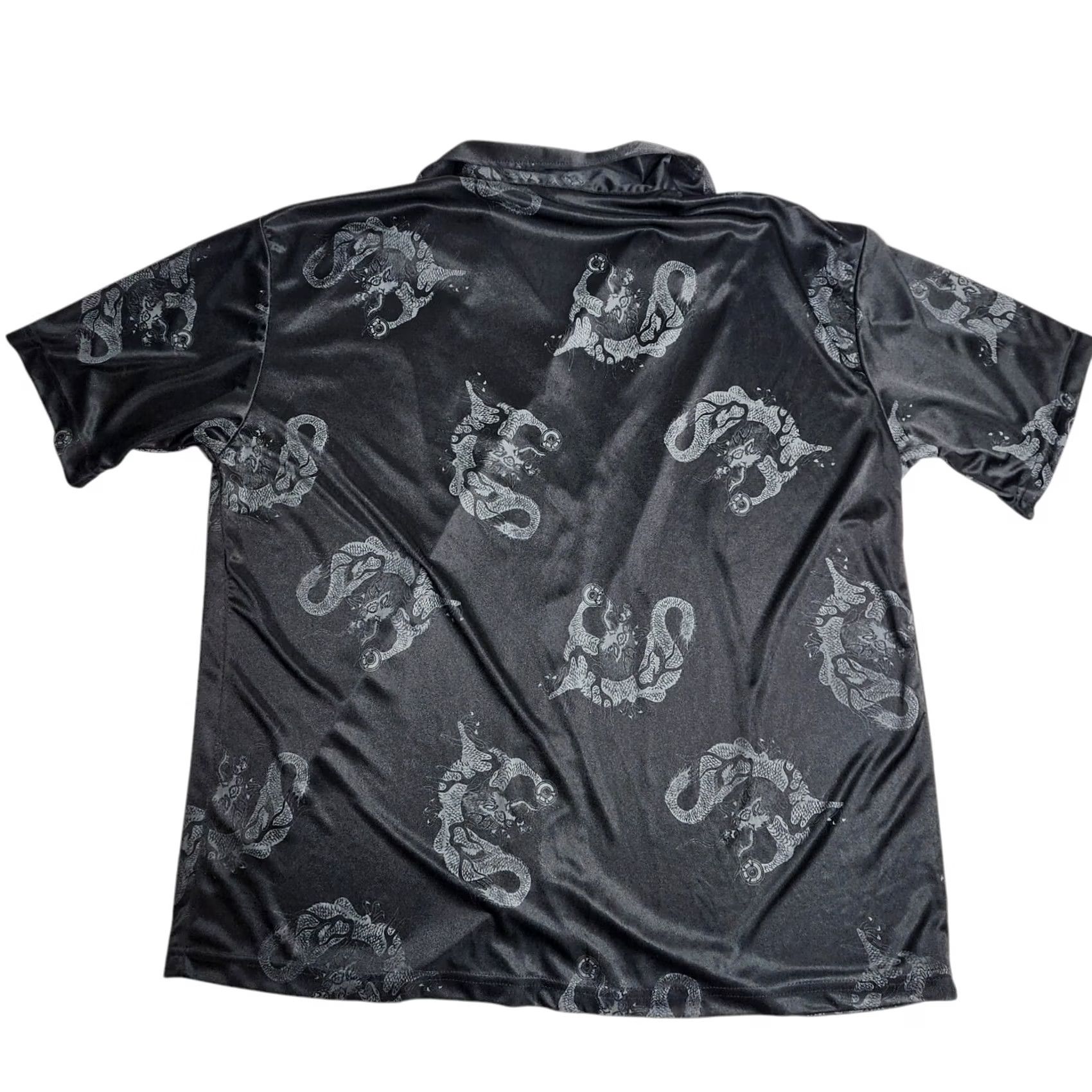 Vintage VINTAGE Pop Icon Button Up Chinese Dragons AOP Rave Club Camp Shirt USA Size XL Men Black Short Sleeve Button-Up Collared Spread Y2K Size US XL / EU 56 / 4 - 2 Thumbnail