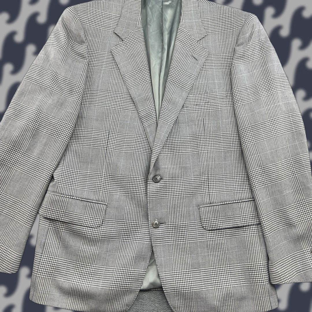 Corneliani Corneliani Blazer Jacket Mens 43R Virgin Wool Gray Plaid Italy Regular Size 43R Blazer Mens Wool Gray Plaid Italy Size 46R - 1 Thumbnail