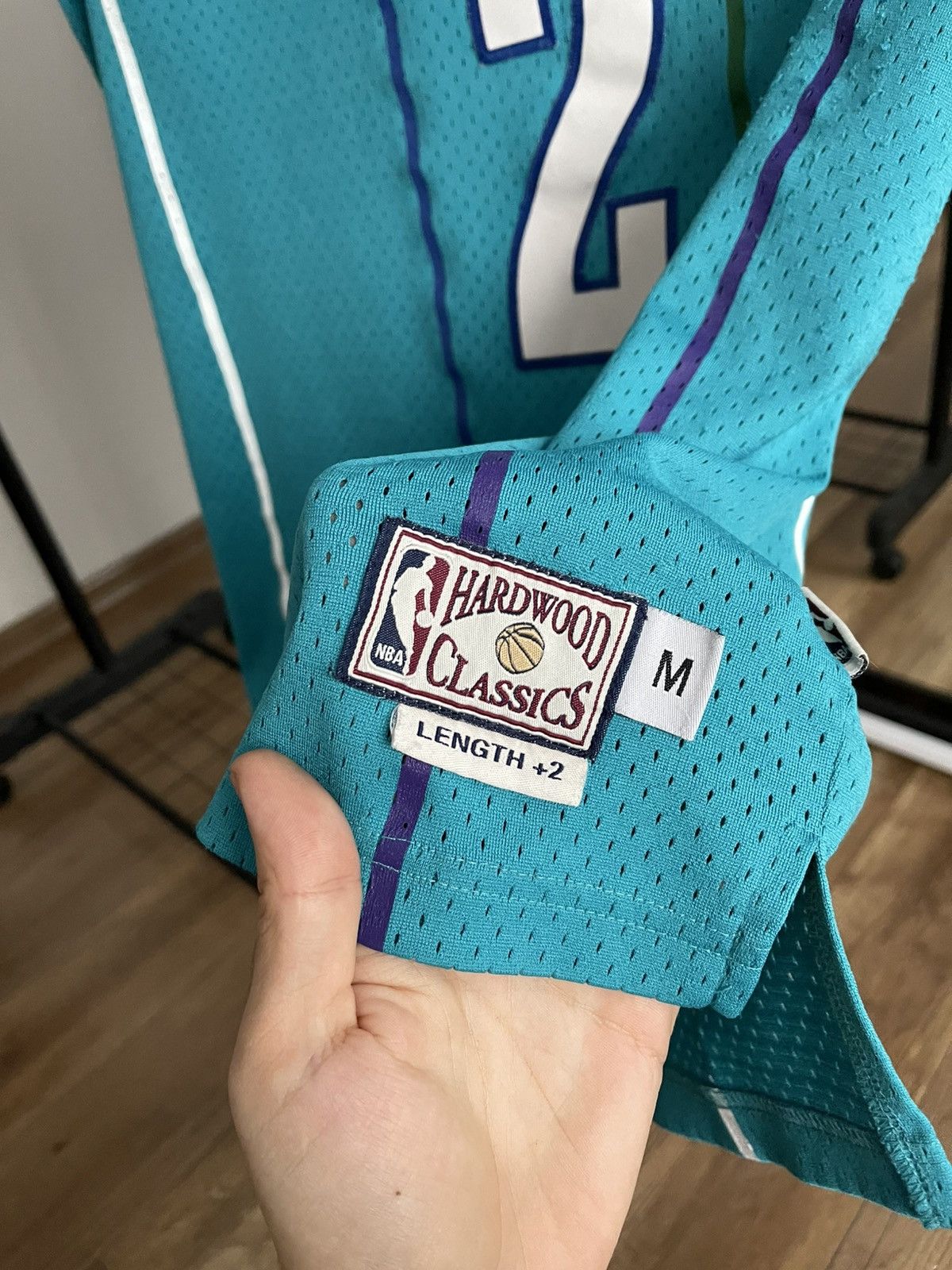 NBA Charlotte Hornets Adidas Johnson Vintage NBA Jersey Size US M / EU 48-50 / 2 - 7 Thumbnail
