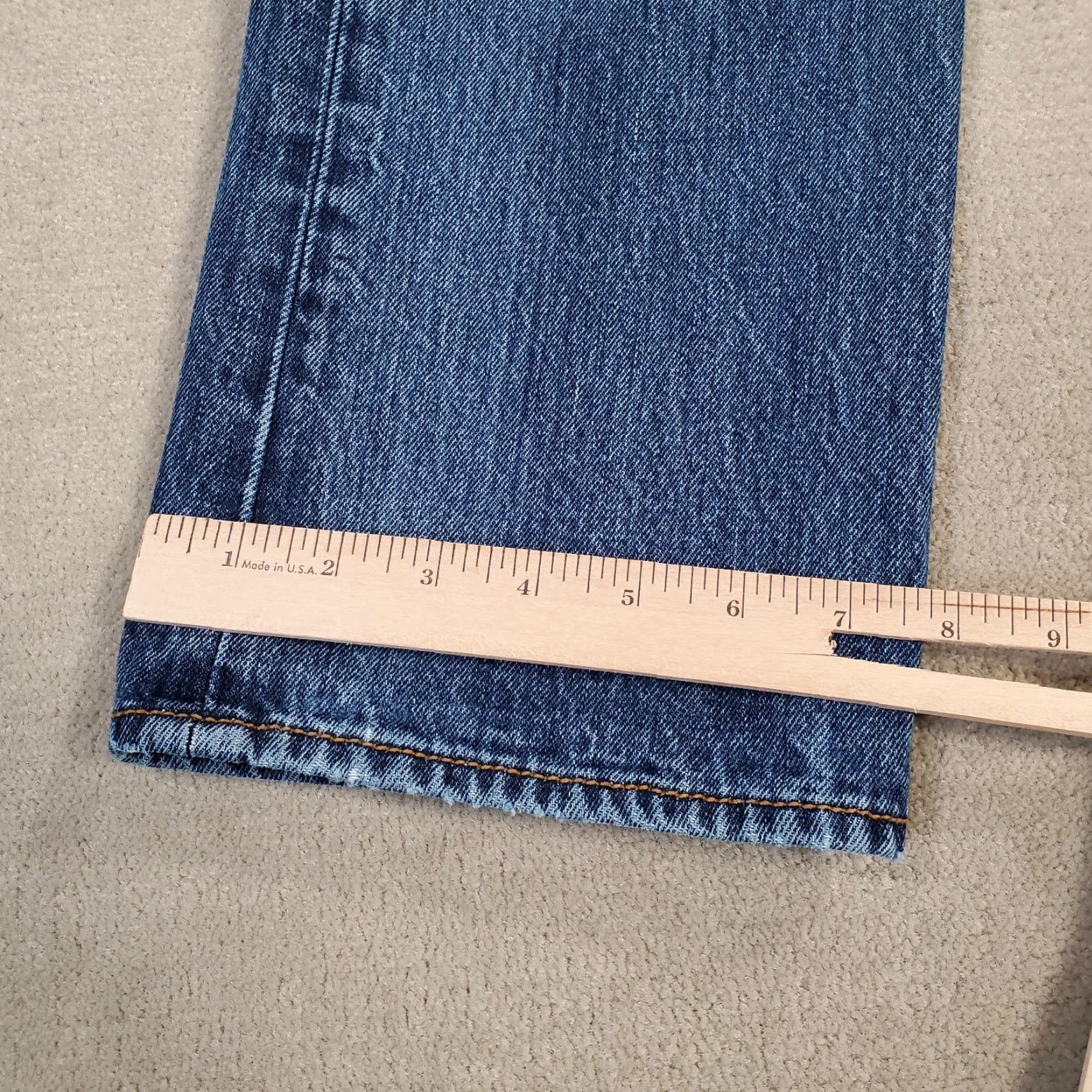 Levi's VINTAGE Levis 501 Jeans Men 32x29 Blue Straight Leg Button Fly Medium Wash Denim Casual Regular Fit Mens Size US 32 / EU 48 - 6 Thumbnail