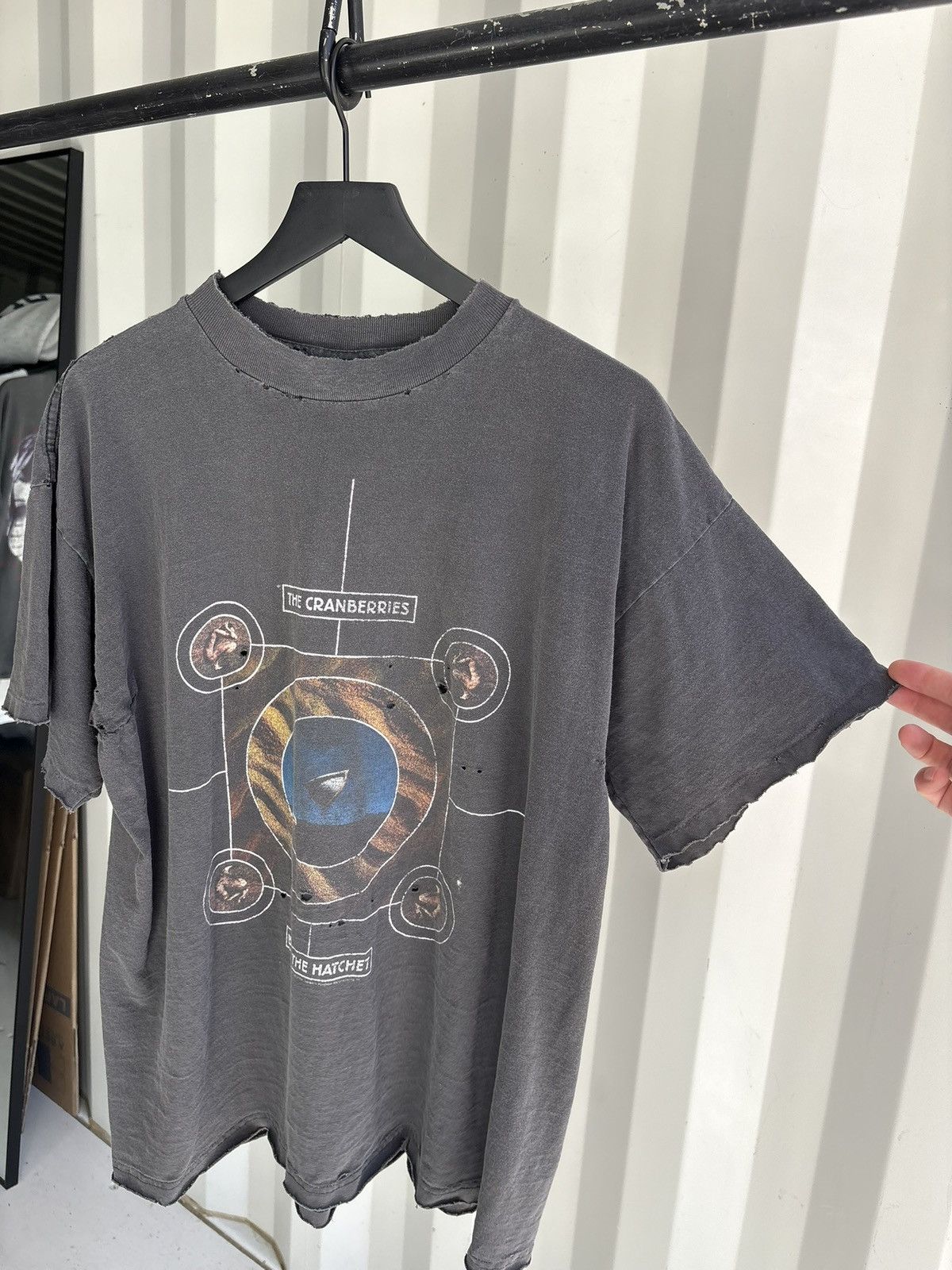Band Tees Vintage The Cranberries Shirt Faded Distressed Grunge Band Size US XL / EU 56 / 4 - 2 Thumbnail