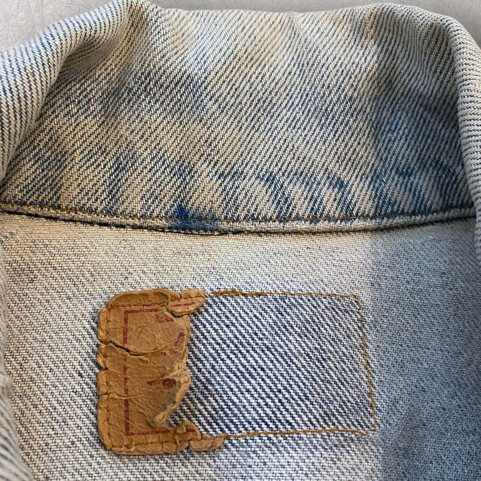 Levi's Vintage Levi's Custom Embroidered RIP Denim Trucker Jacket Size US M / EU 48-50 / 2 - 8 Thumbnail