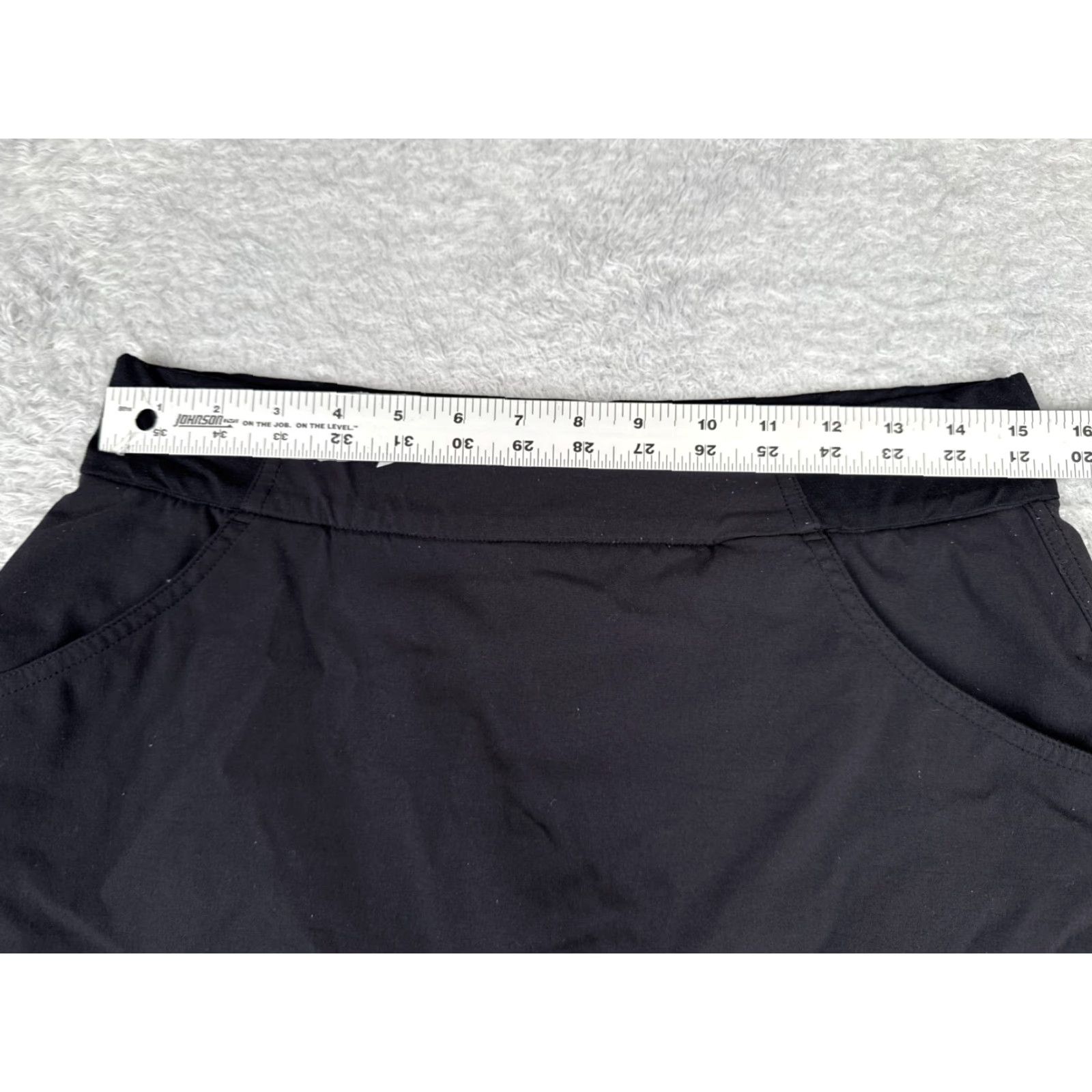 Vintage Columbia Shorts Women Medium Black Nylon Shell Omni-Shield Hike Camp Skort Skirt Pockets Breathable Size 32" / US 10 / IT 46 - 6 Thumbnail