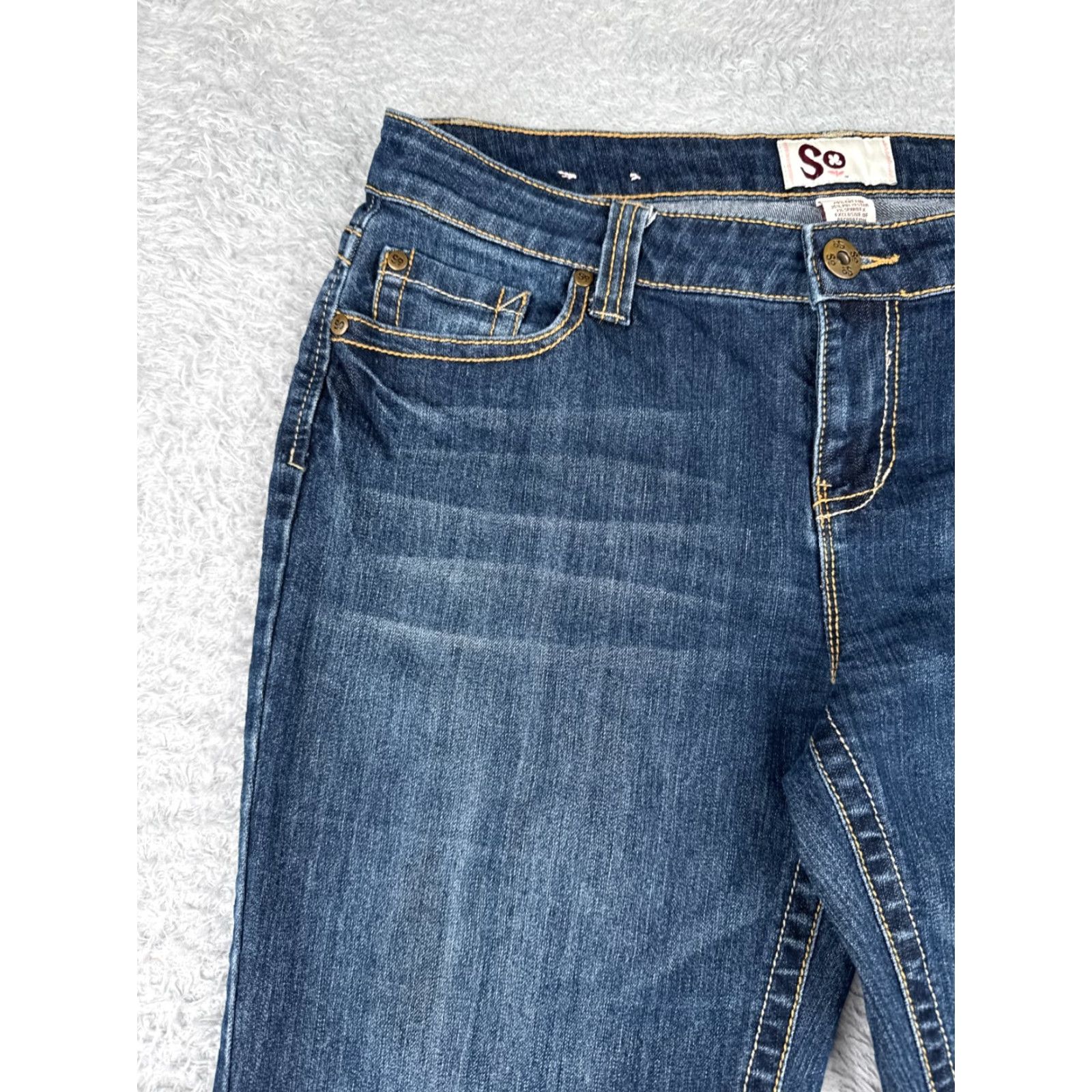 Vintage SO Jeans Women Capri Pants Jeans Blue Denim 34x17 High Rise 13 Juniors Cotton Blend Cropped Straight Pant Womens Capris 34x17 Size 34" / US 12 / IT 48 - 4 Thumbnail