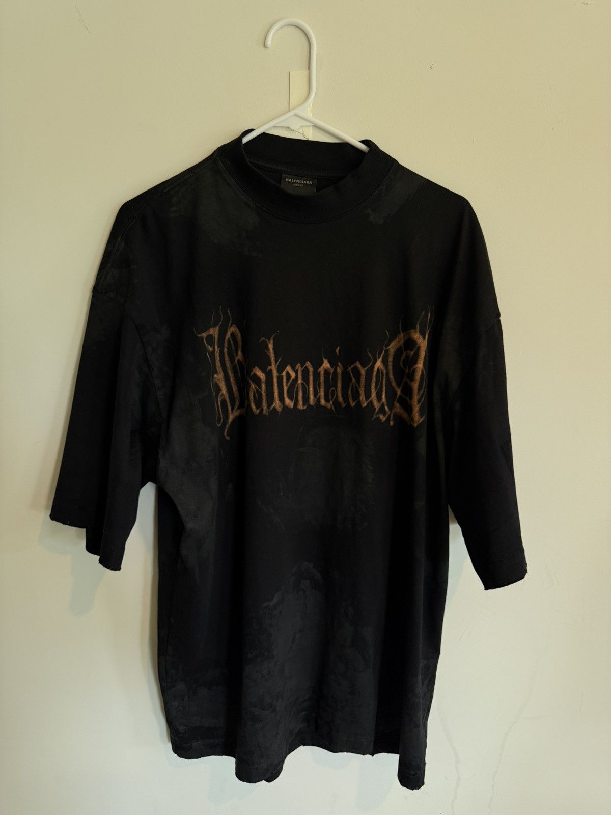 Balenciaga Balenciaga OVERSIZED Heavy Metal Tshirt Size US XXS / EU 40 - 1 Thumbnail