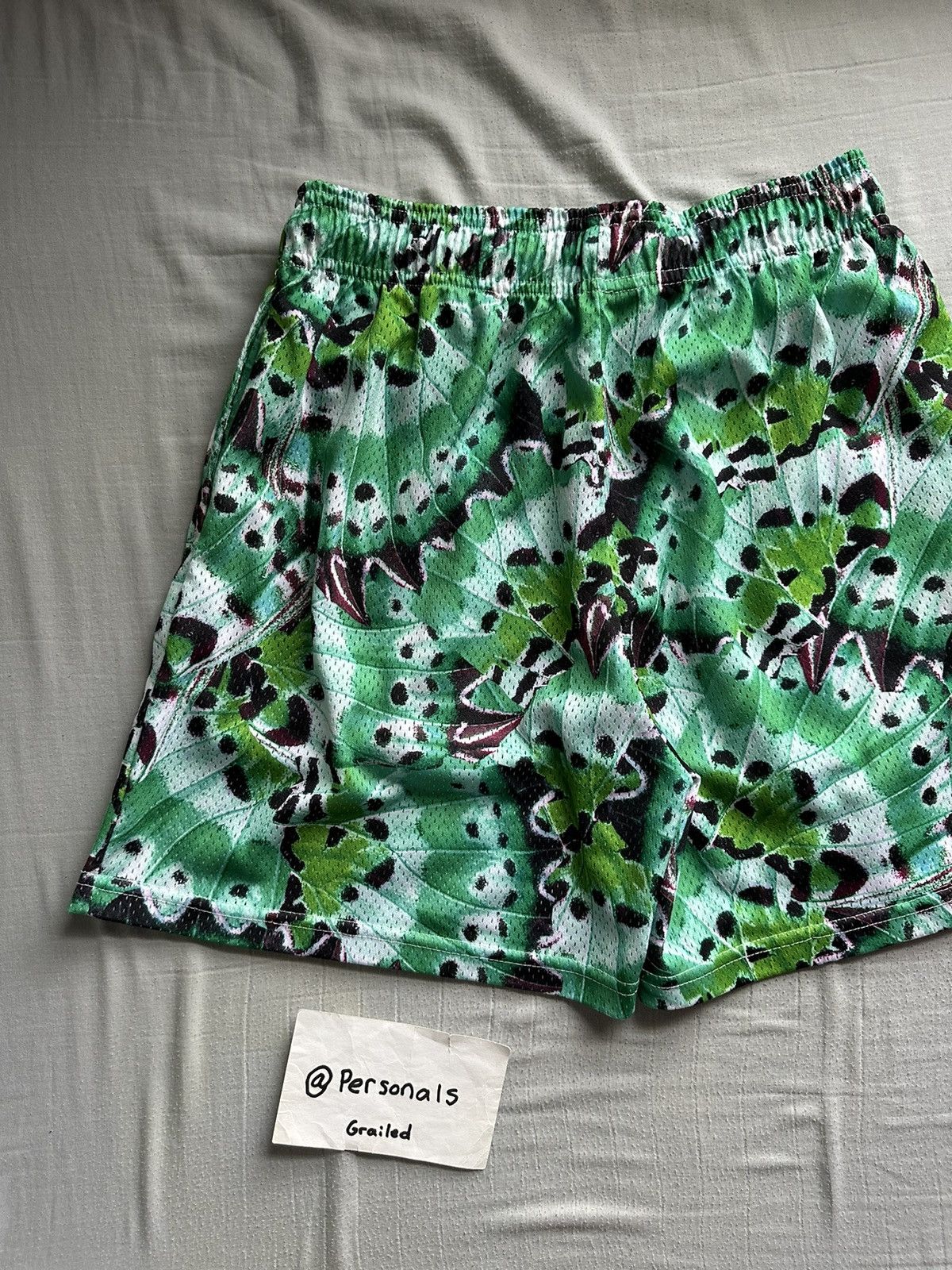 Eric Emanuel Eric Emanuel Butterfly Shorts Large Size US 34 / EU 50 - 13 Thumbnail