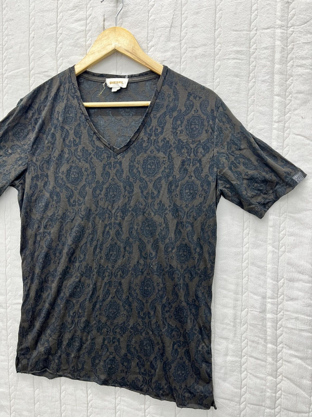 Diesel × Seditionaries ARCHIVE🔥DIESEL SKULLS MOTIF TEES Size US S / EU 44-46 / 1 - 3 Thumbnail