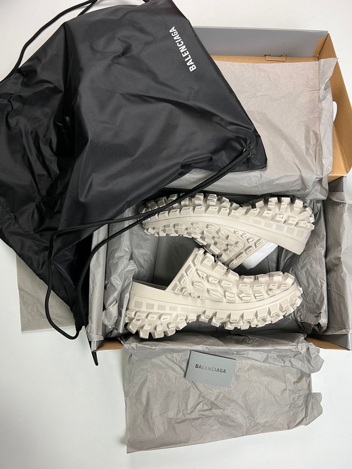 Balenciaga BALENCIAGA DEFENDER CLOG TAN CREME WHITE SZ:41|42 Size US 8.5 / EU 41-42 - 9 Thumbnail