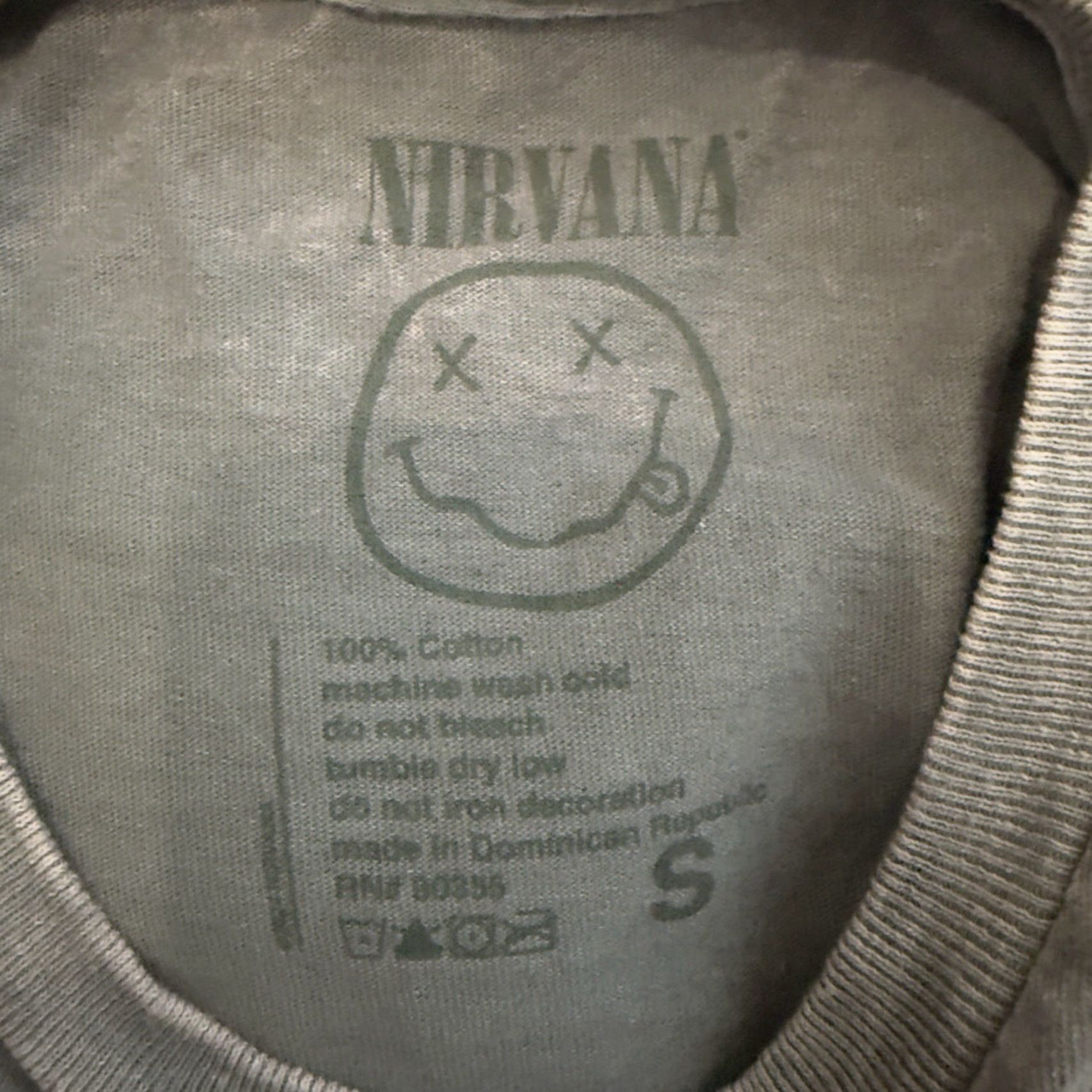 Vintage VINTAGE Nirvana T-Shirt Mens Small Purple In Utero Graphic Band Tee Size US S / EU 44-46 / 1 - 4 Thumbnail