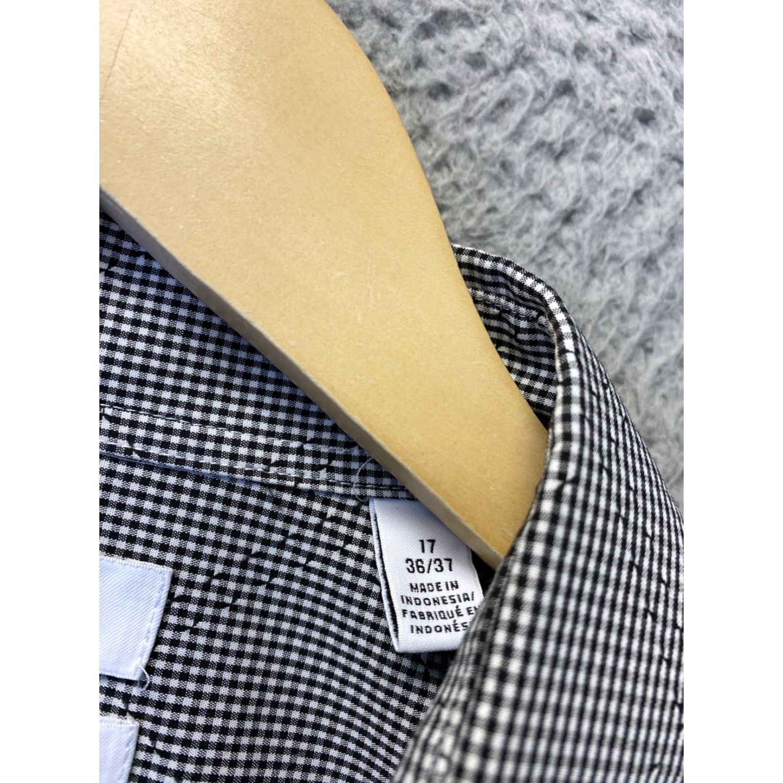 Calvin Klein Calvin Klein Button Shirt Men 100% Cotton Black White Houndstooth Classic Fit Long Sleeve Button Pullover Casual Formal Business 17 36/37 Size US XL / EU 56 / 4 - 4 Thumbnail