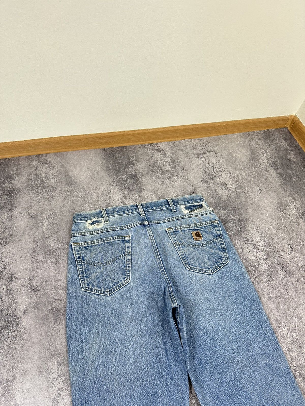 Carhartt Vintage Carhartt Distressed Light Blue Denim Opium USA Jeans Size US 34 / EU 50 - 5 Thumbnail