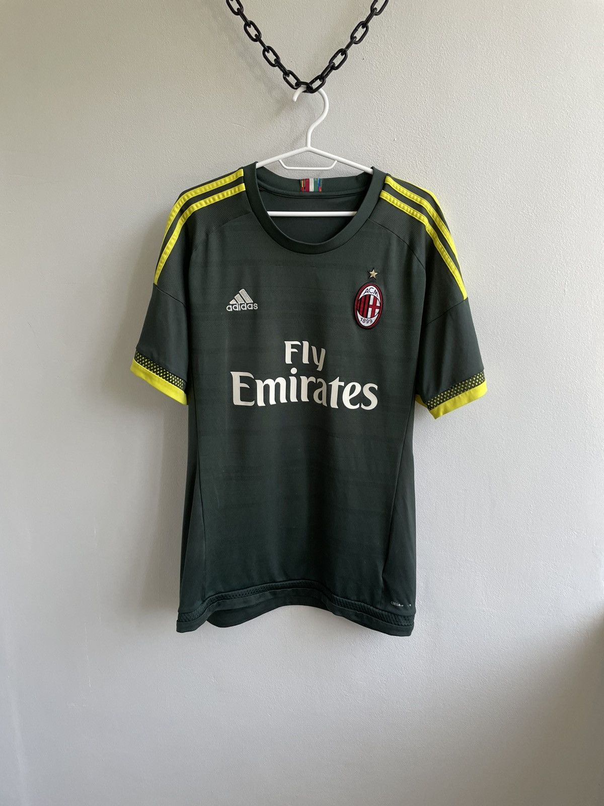 Vintage AC Milan 2015 2016 Third Football Soccer Jersey Shirt Adidas Size US XL / EU 56 / 4 - 1 Thumbnail