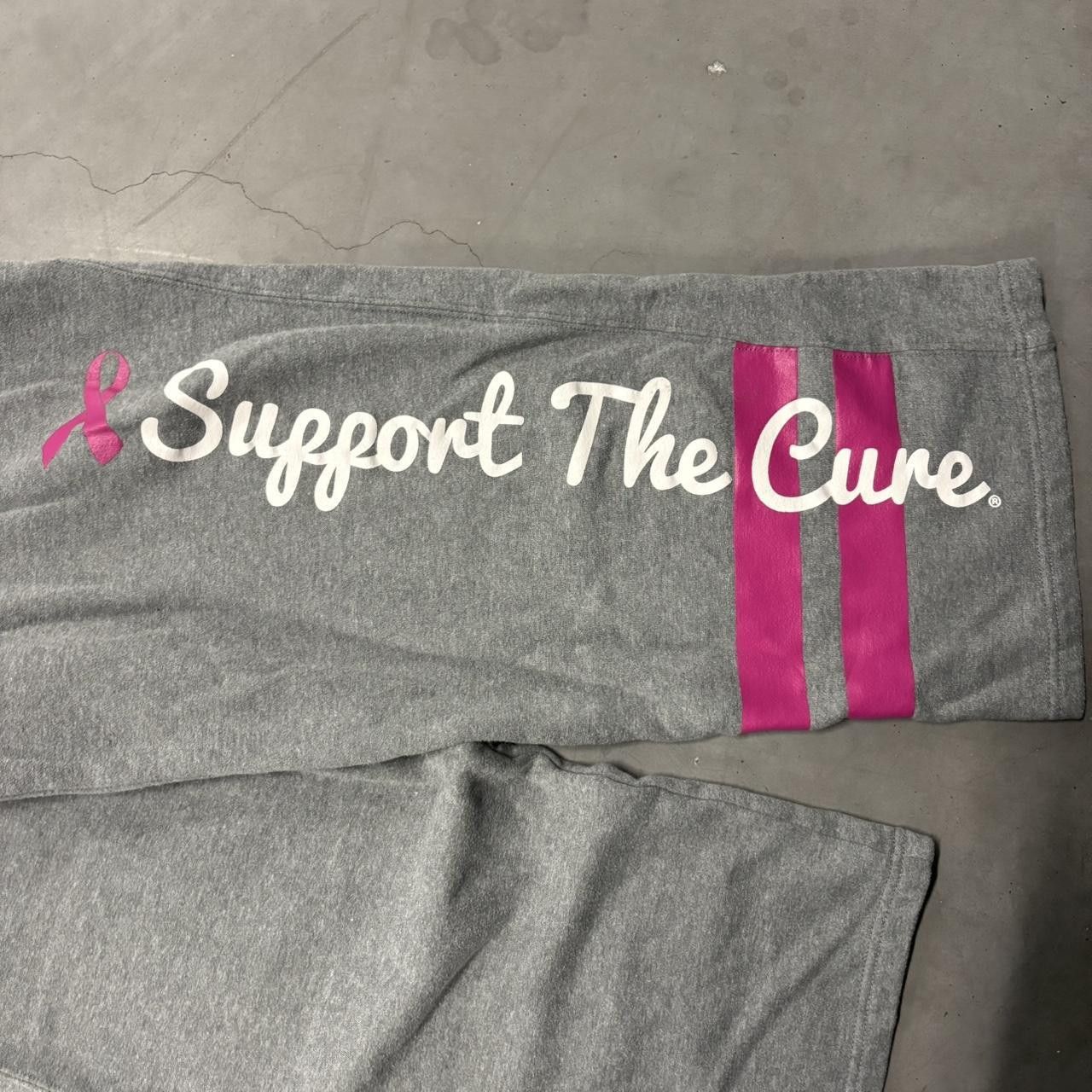 Vintage Crazy Vintage Y2K/2000s Super Baggy Wideleg Grey and pink Breast cancer Awareness Sweatpants! Size US 34 / EU 50 - 5 Thumbnail