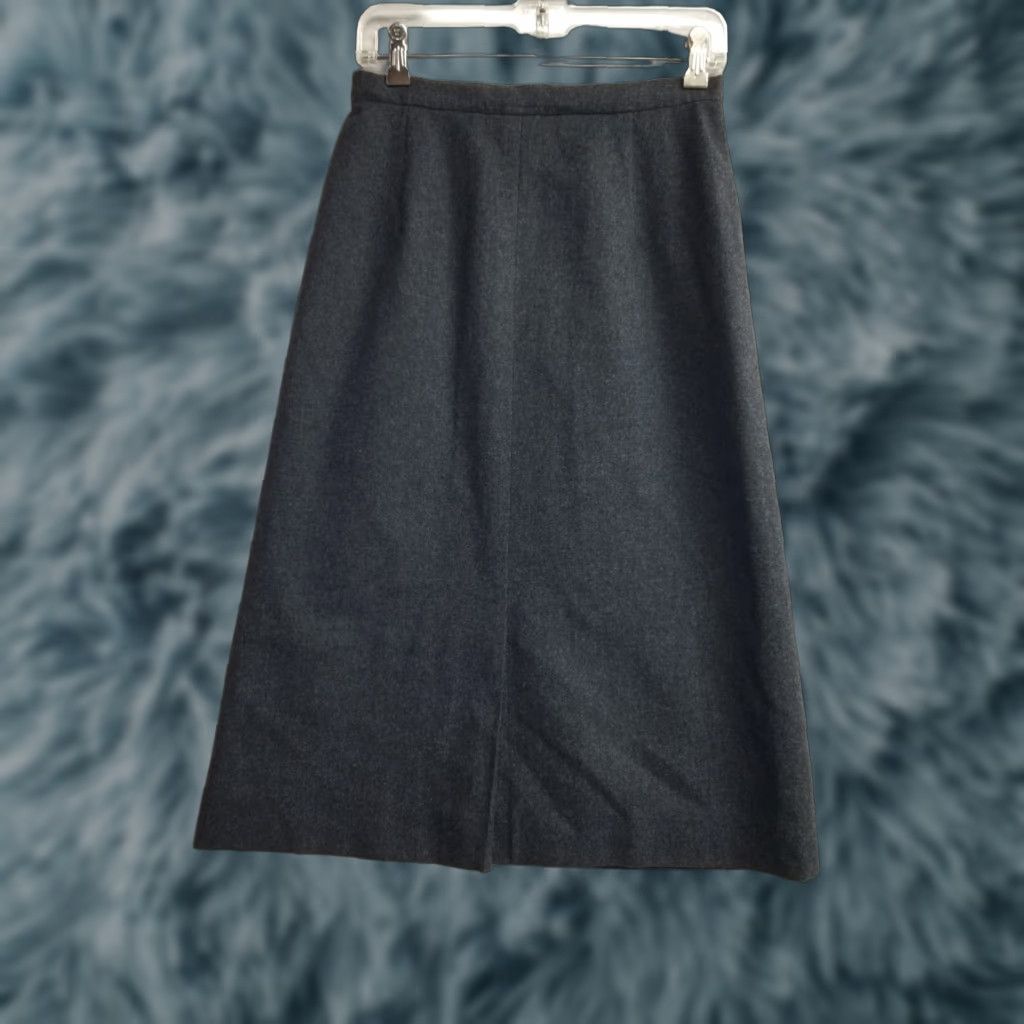 Pendleton VINTAGE Pendleton Skirt Wool Midi Gray Plaid A-Line Women 10 Size 32" / US 10 / IT 46 - 1 Thumbnail