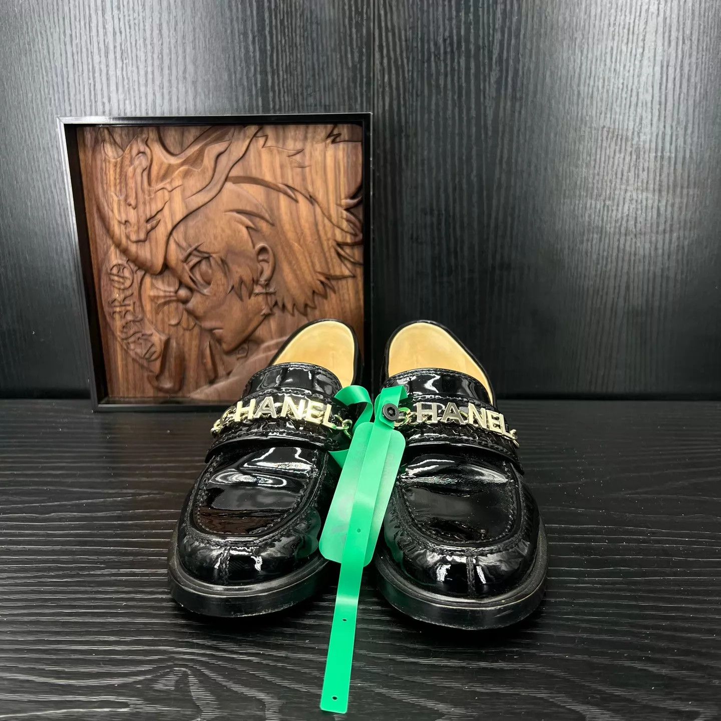 Chanel Chanel Patent Logo Loafer 35.5 Worn 2x With Box Size US 5 / IT 35 - 4 Thumbnail