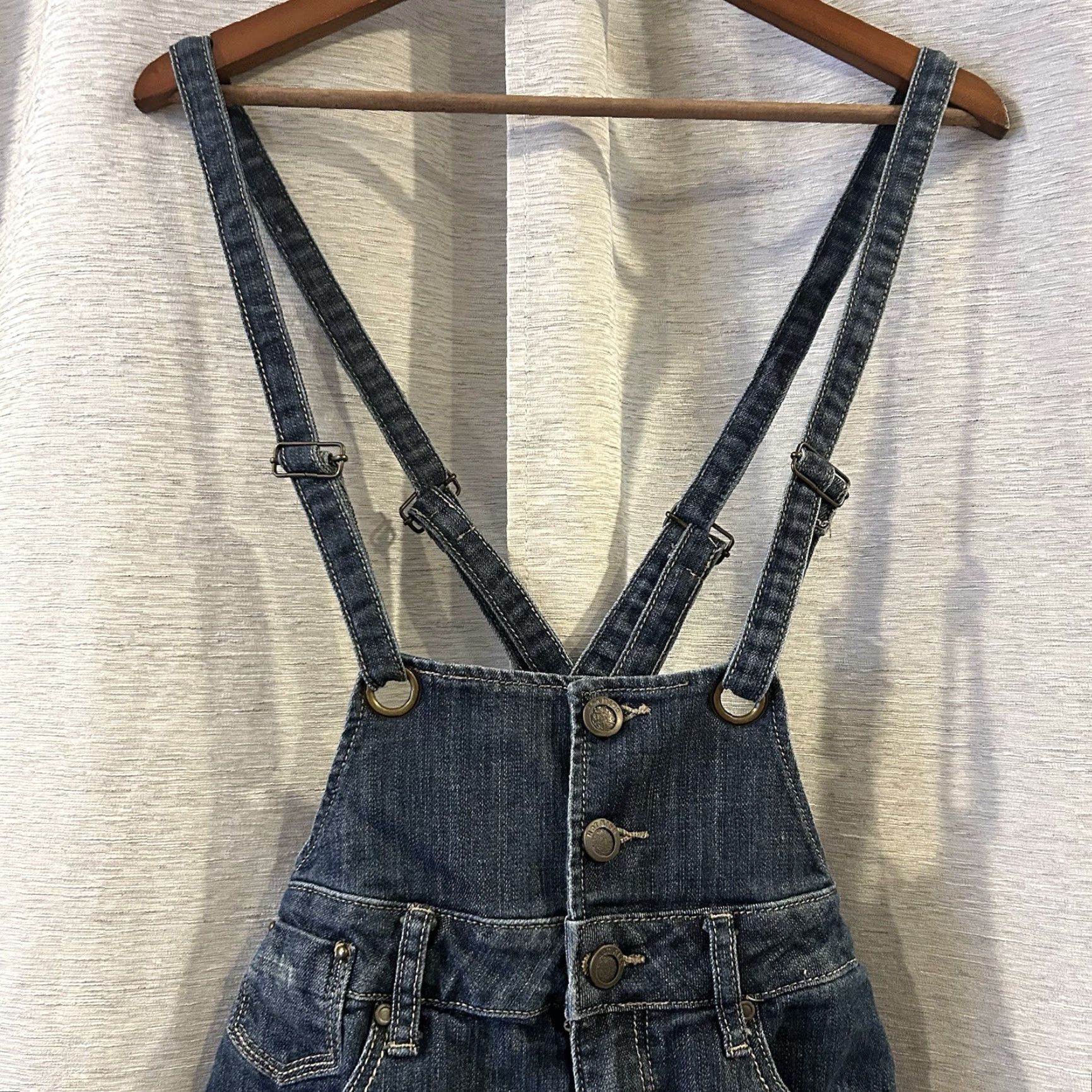 Vintage Hot Kiss Shortalls Womens 5 Juniors Button Front Cut Off Stretch Denim Pocket Cotton Spandex Straight Inseam 3 in Blue Vintage No Size 27" / US 4 / IT 40 - 3 Thumbnail