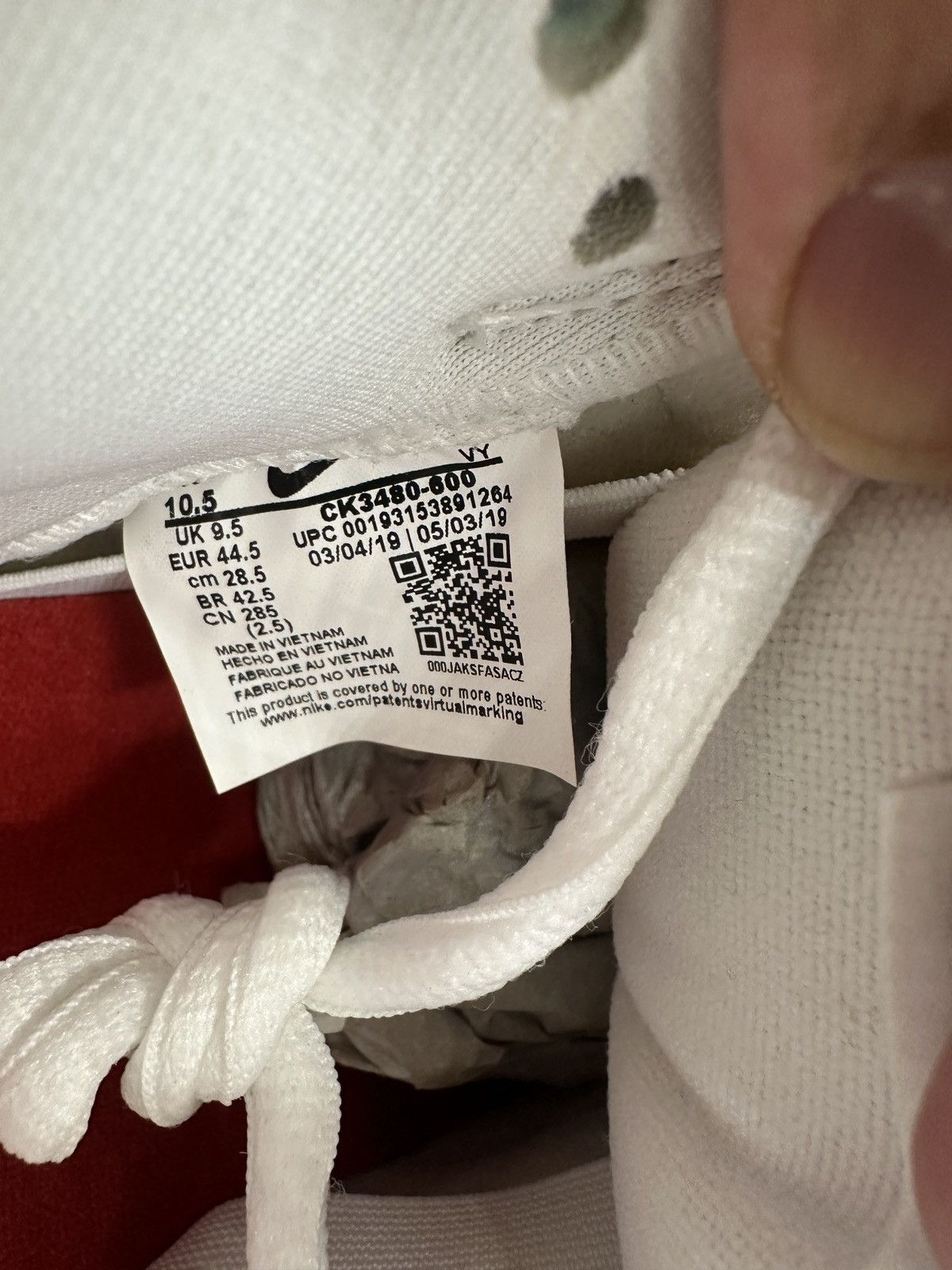 Nike SB Nike SB Dunk Low Supreme Jewel Swoosh Size US 10.5 / EU 43-44 - 7 Thumbnail
