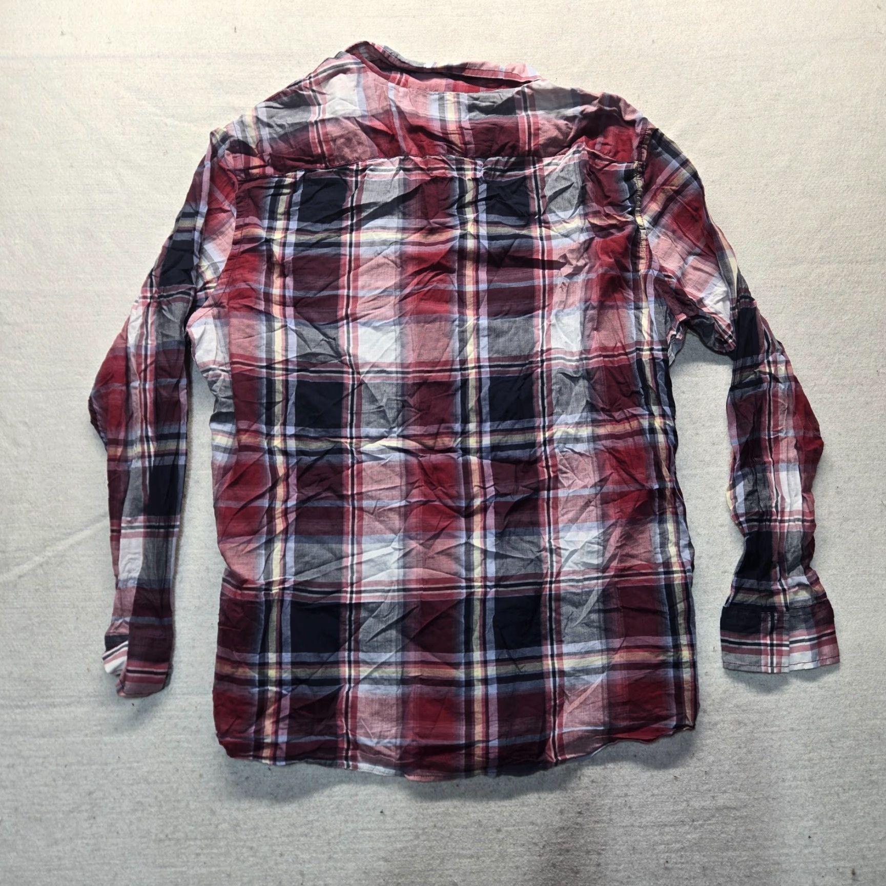 Vintage VINTAGE Sonoma Red Plaid Short Sleeve Button-Up Shirt Adult Men XL Cotton 90s Classic Mens Size US XL / EU 56 / 4 - 7 Thumbnail