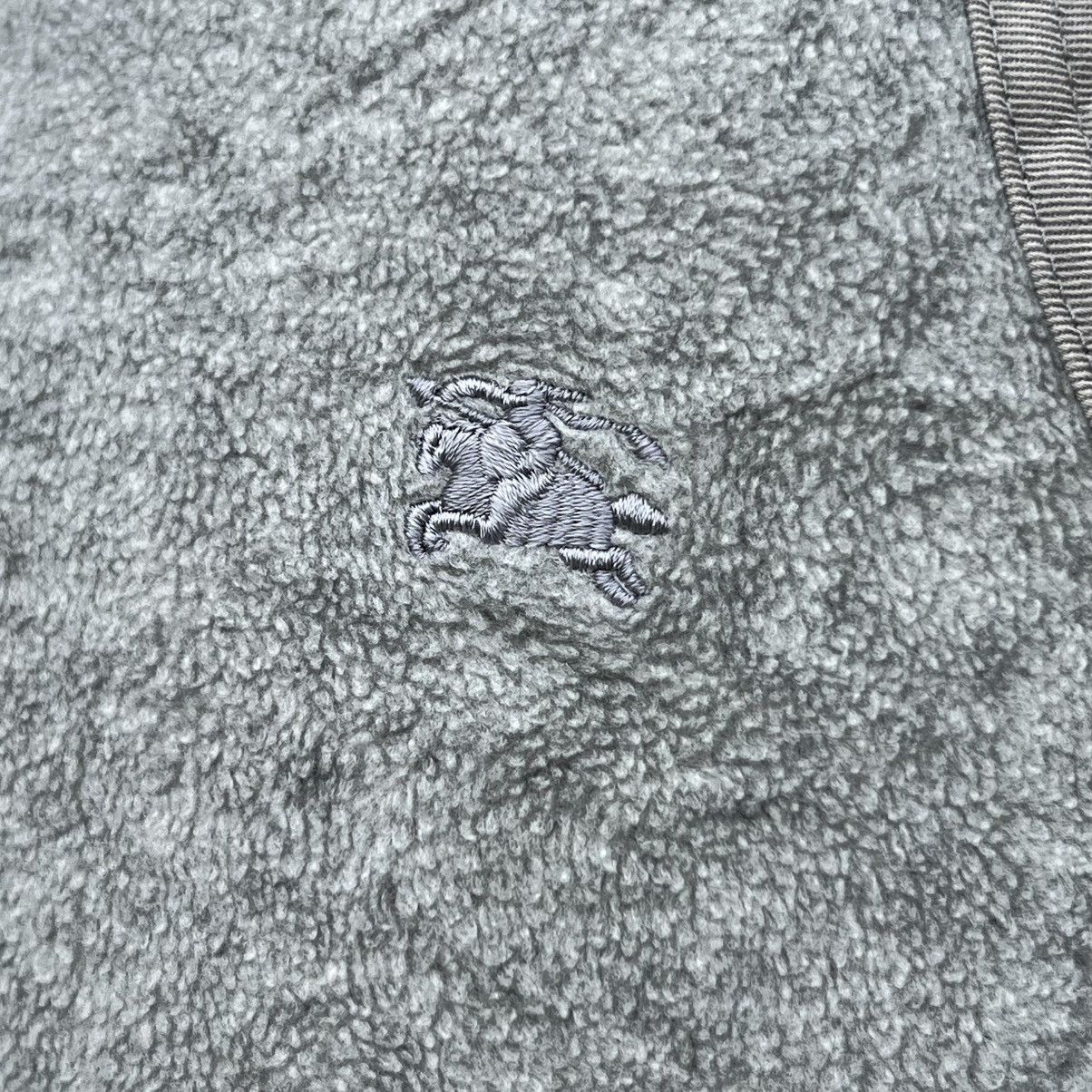 Burberry × Designer × Vintage Vintage Burberry Fleece Vest Jacket Large Youth / Men’s XXS Size US XXS / EU 40 - 9 Thumbnail