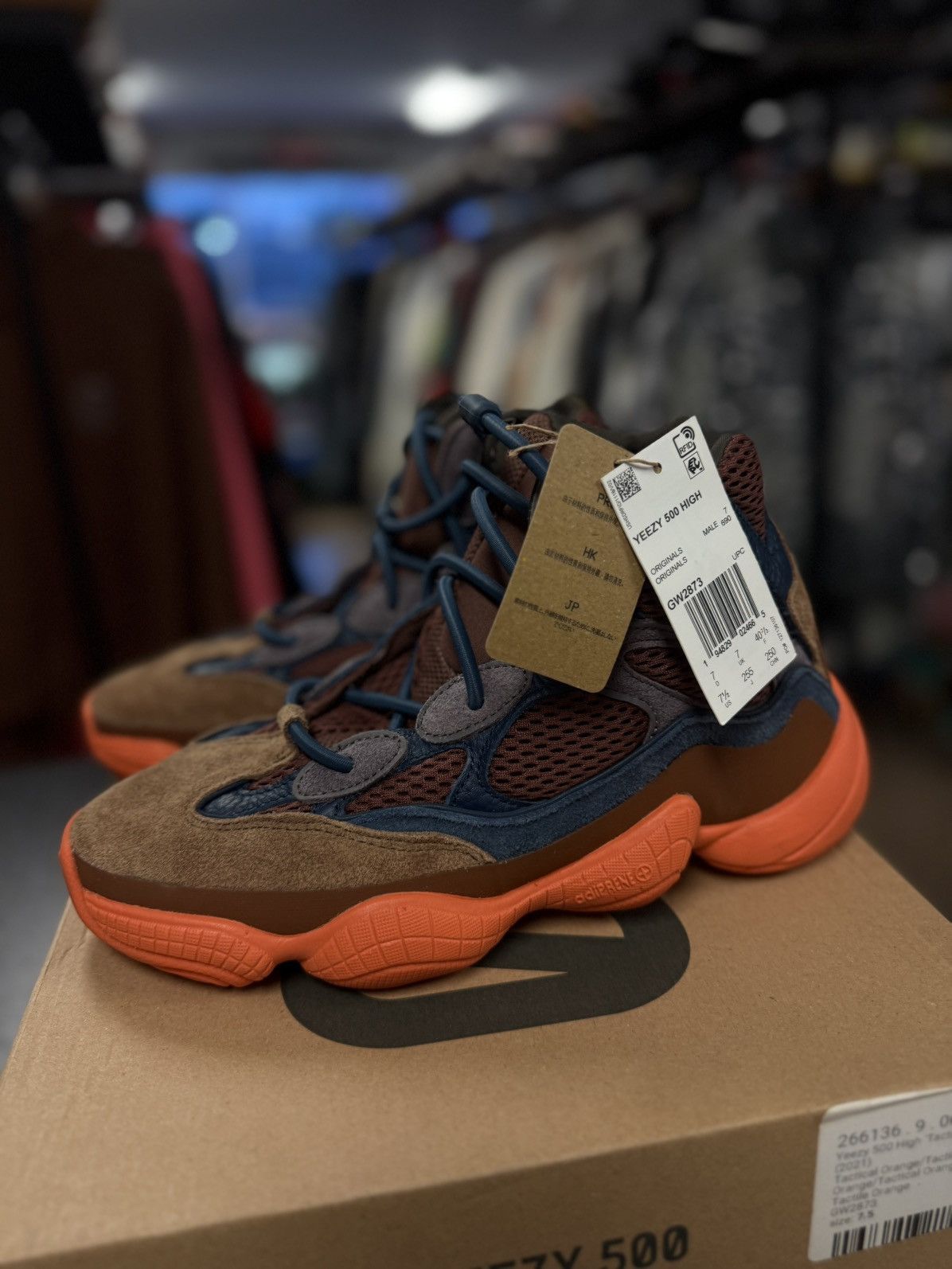 Adidas × Yeezy Yeezy Adidas 500 Tactile Orange Size 7.5 (NEW) Size US 7.5 / EU 40-41 - 18 Thumbnail