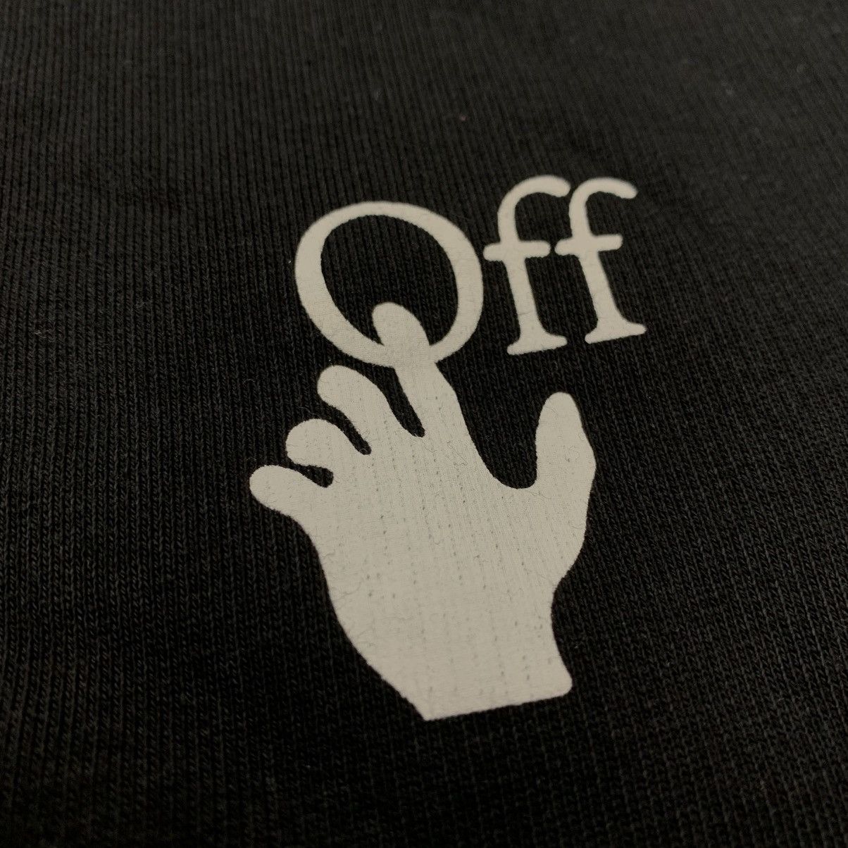 Off-White Off White Medium Degrade Arrows Black Sweatshirt Crewneck Size US M / EU 48-50 / 2 - 6 Thumbnail