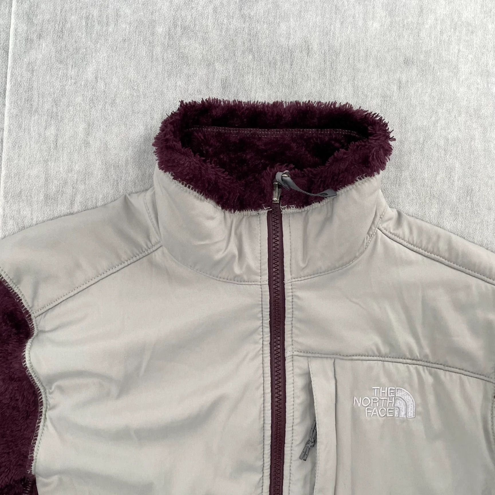 The North Face The North Face Jacket Womens Small Purple Osito Full Zip Coat Logo Embroidered Zipper The North Face Ladies S Size S / US 4 / IT 40 - 4 Thumbnail