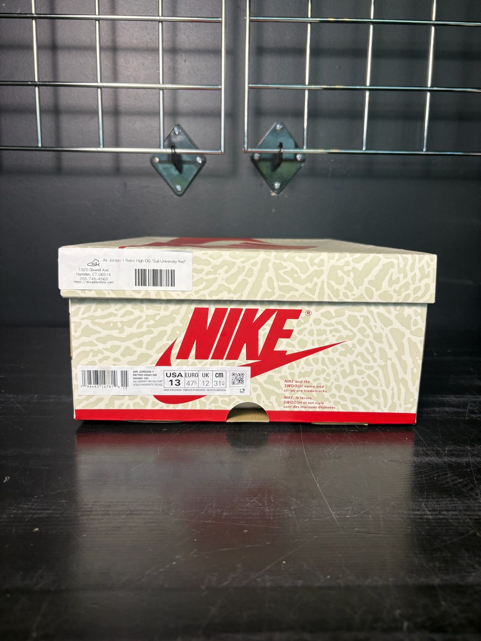 Jordan Brand Air Jordan 1 Retro High OG "Sail University Red" - Size 13 Size US 13 / EU 46 - 7 Thumbnail