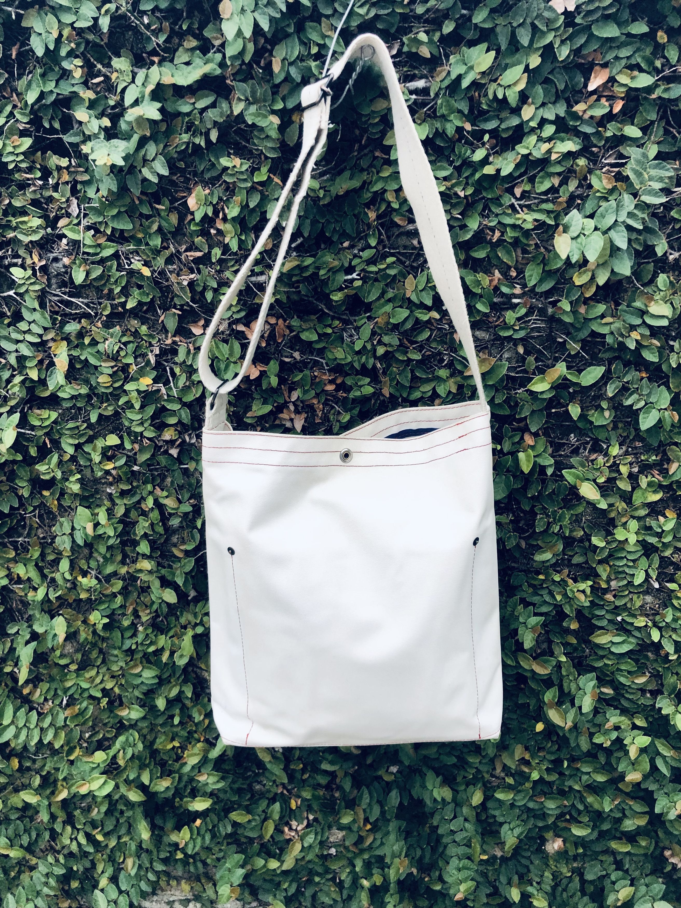 Japanese Brand 045 Yokohama Canvas Crossbody BAG Nippon Made Size ONE SIZE - 2 Thumbnail
