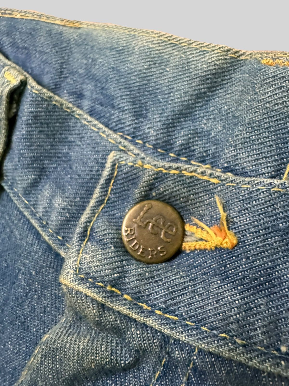 Lee Vintage Flared Lee Raider Talon Zipper Faded Denim Size US 28 / EU 44 - 9 Thumbnail