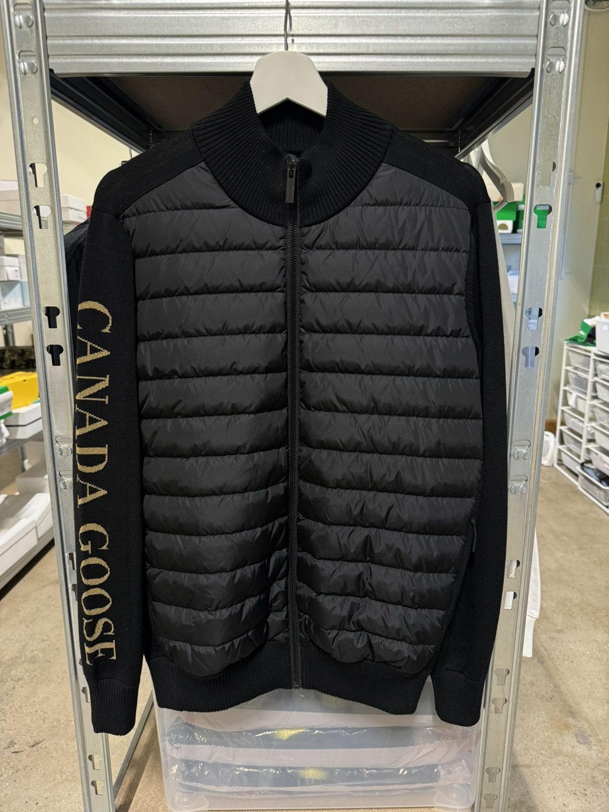 Canada Goose Canada Goose Hybridge Reflective Down Cardigan NEW 1000$ Size US S / EU 44-46 / 1 - 1 Thumbnail