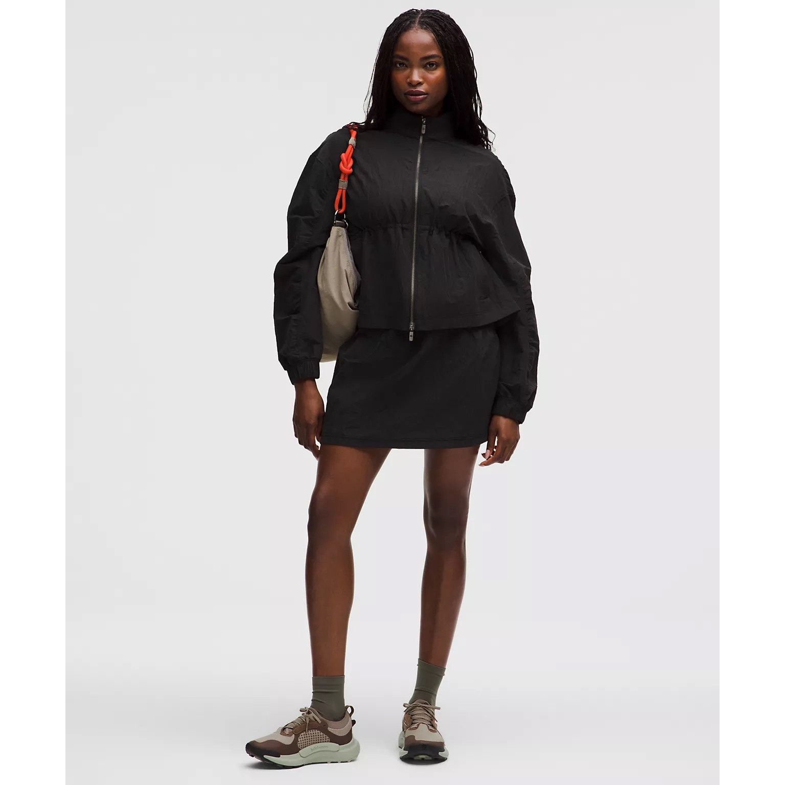 Lululemon NWT Lululemon Women’s Crinkle Nylon Cinchable Jacket Sz XL Size XL / US 12-14 / IT 48-50 - 2 Thumbnail
