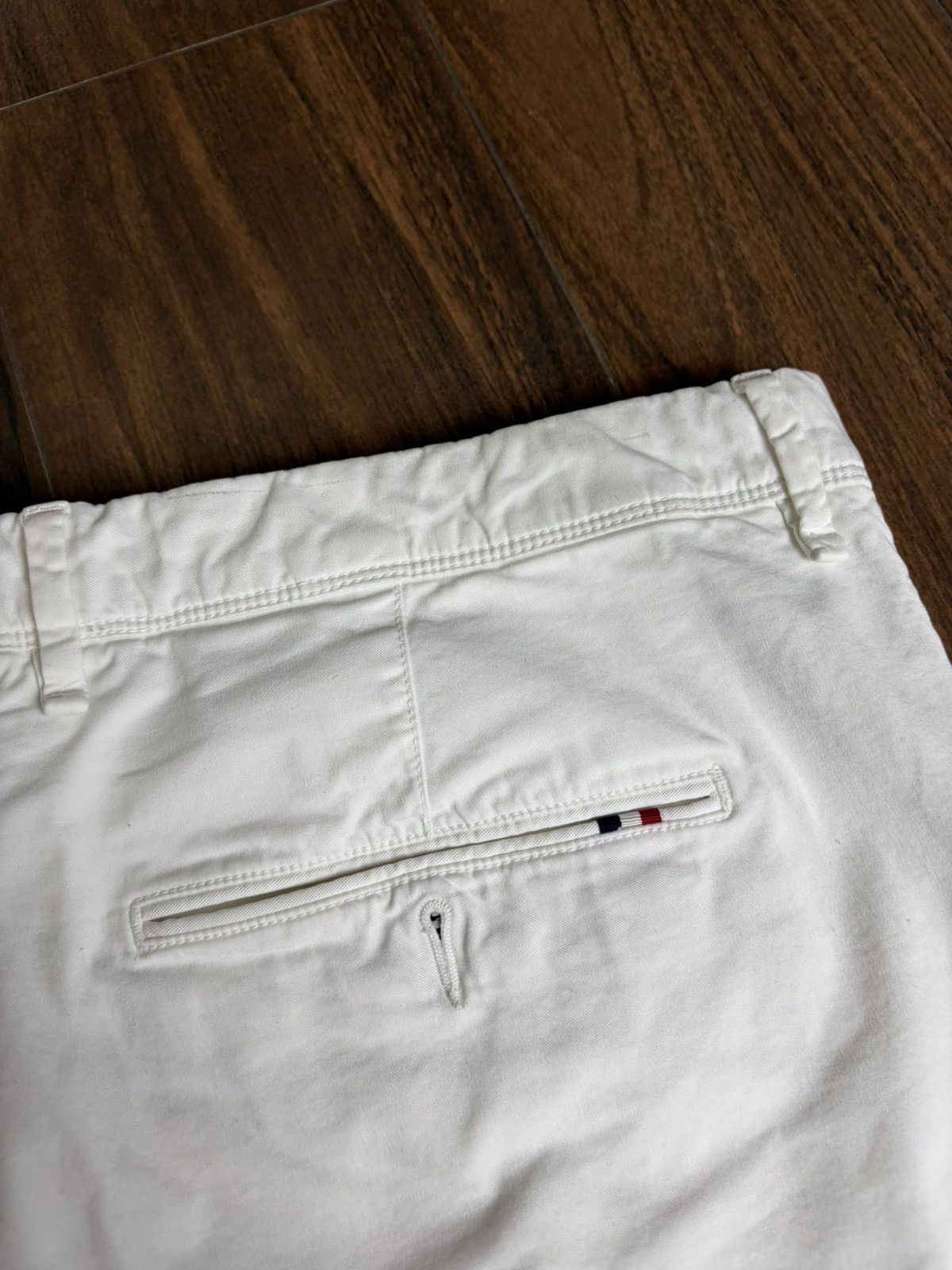 Moncler Moncler Classic Shorts Size US 40 / EU 56 - 9 Thumbnail