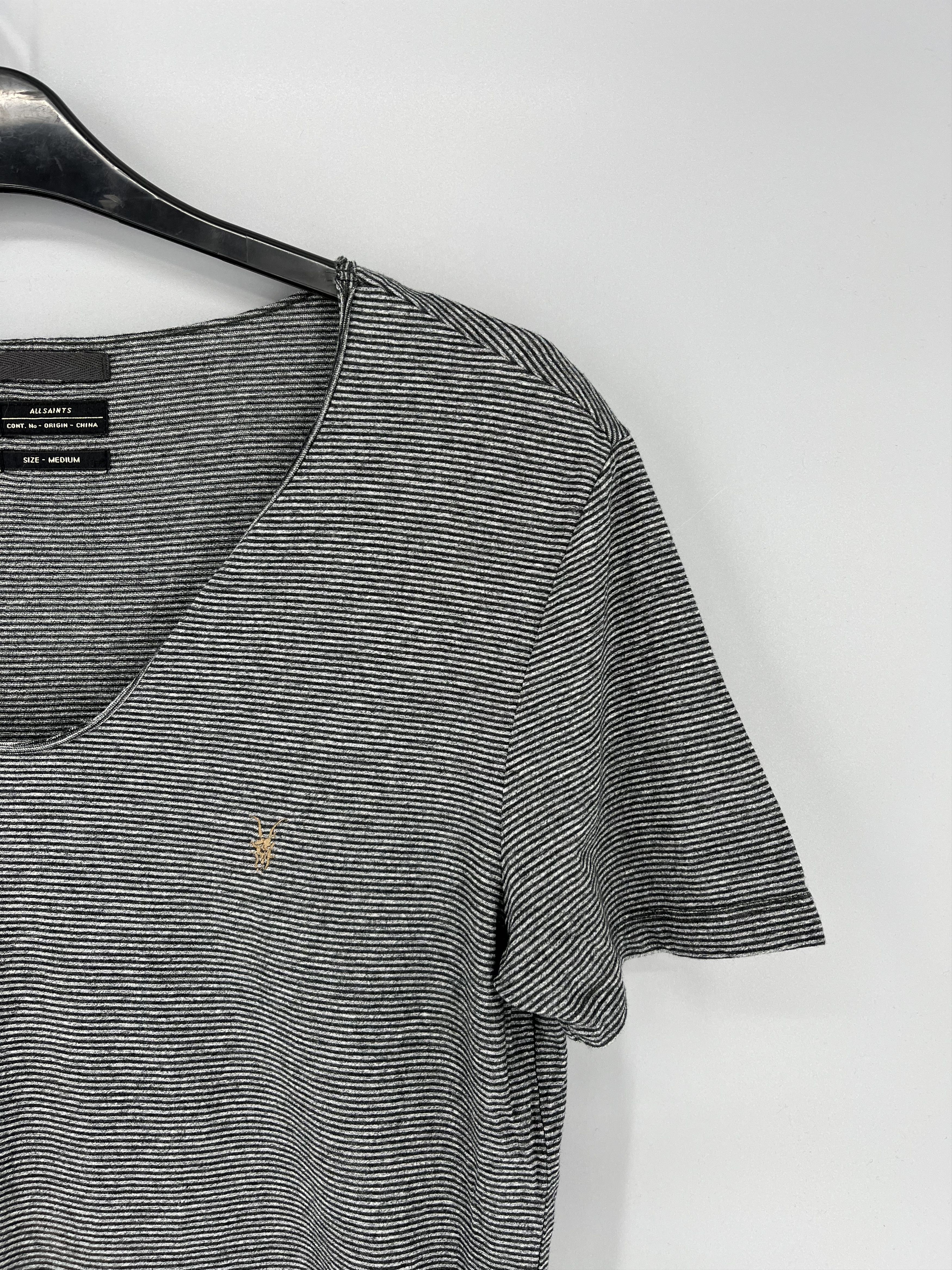 Allsaints AllSaints Men's striped tshirt V-Neckline Size US M / EU 48-50 / 2 - 5 Thumbnail
