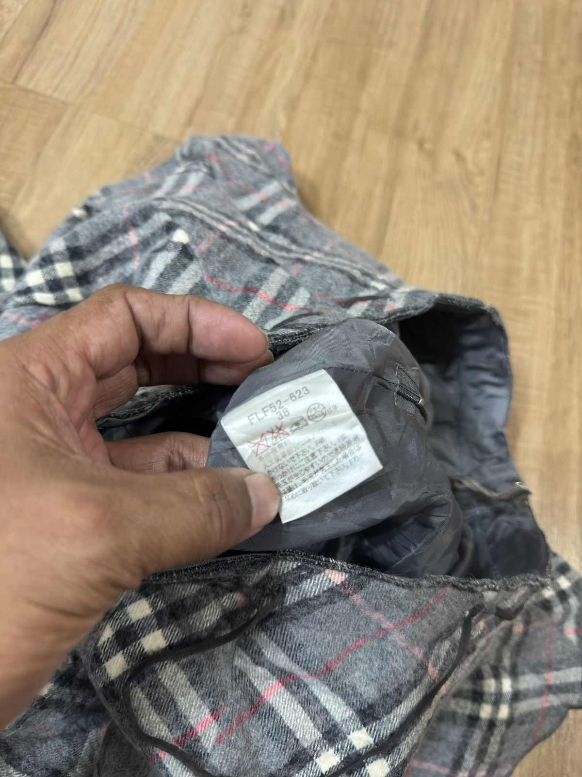 Burberry × Designer BURBERRY BLUE LABEL NOVA CHECK PANTS Size 26" / US 2 / IT 38 - 4 Thumbnail