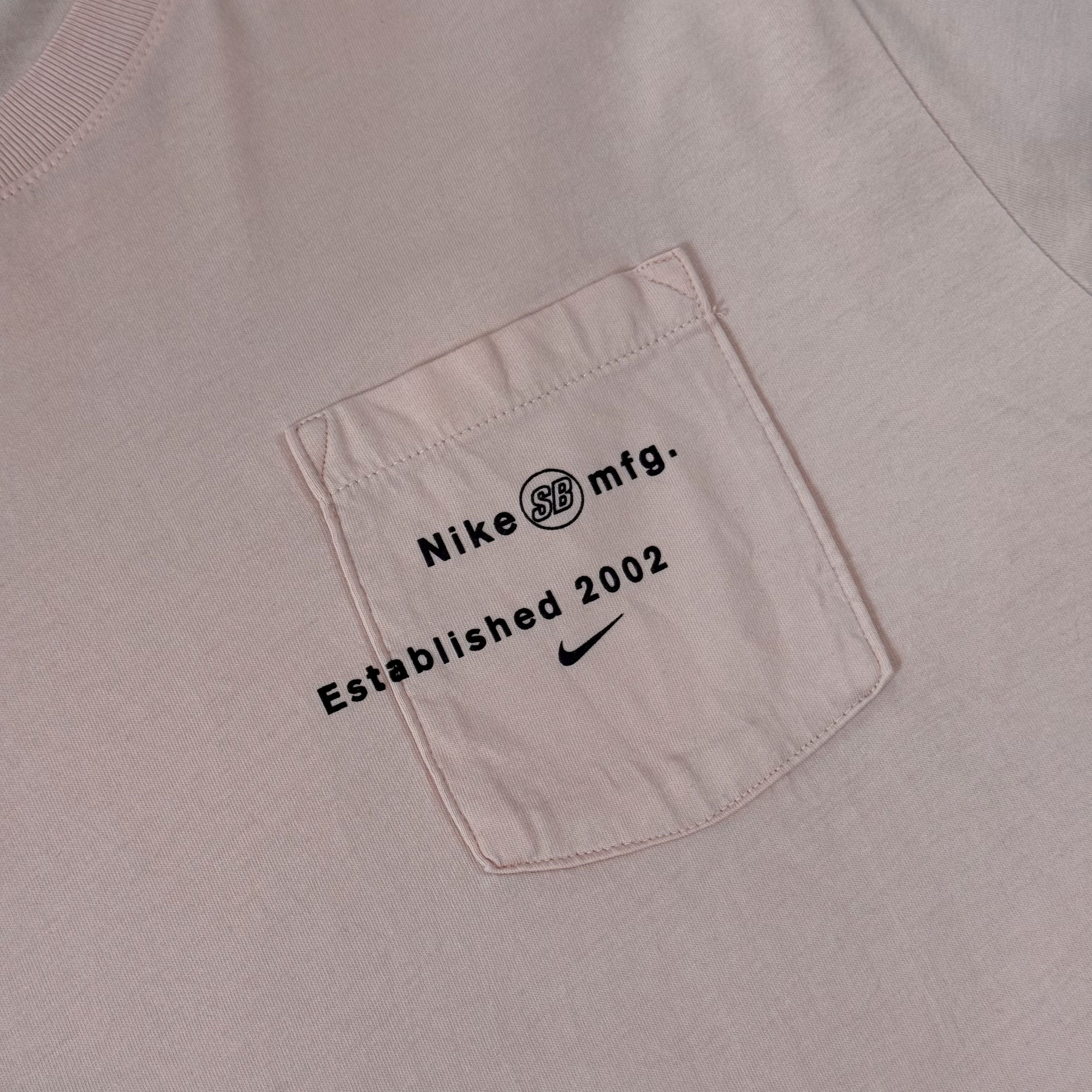 Nike SB Nike SB Pocket Orange Tee Shirt XL Size US XL / EU 56 / 4 - 4 Thumbnail