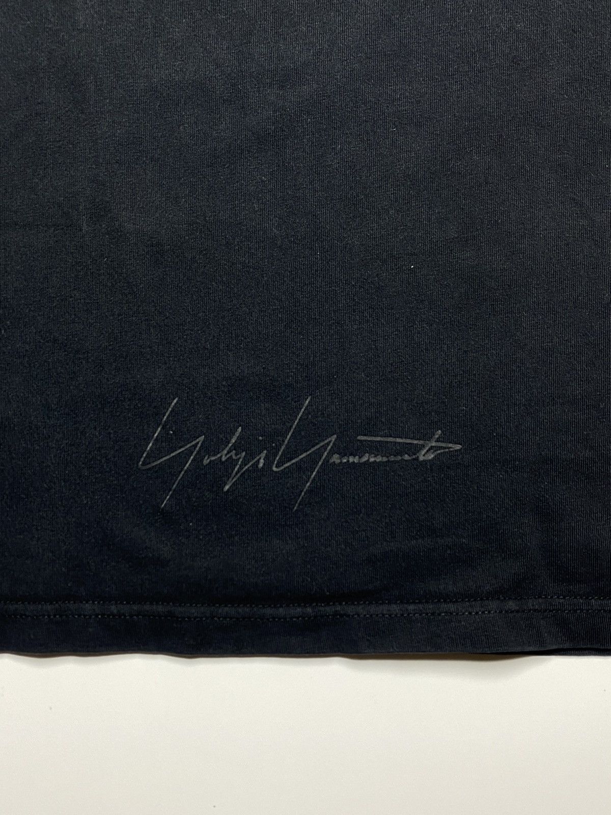 Yohji Yamamoto Yohji Yamamoto x New Era - Center Logo T-Shirt Size US XL / EU 56 / 4 - 7 Thumbnail