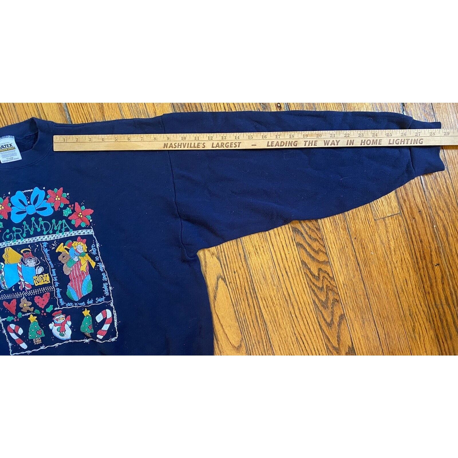 Tultex Vintage Tultex Grandma Christmas Sweatshirt Women’s XL Navy Size XL / US 12-14 / IT 48-50 - 9 Thumbnail