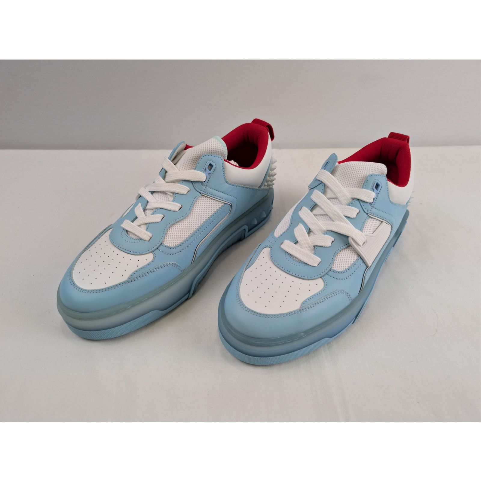 Christian Louboutin o1rshd1 Astroloubi low-top sneaker in light blue and white Size US 12 / EU 45 - 9 Thumbnail
